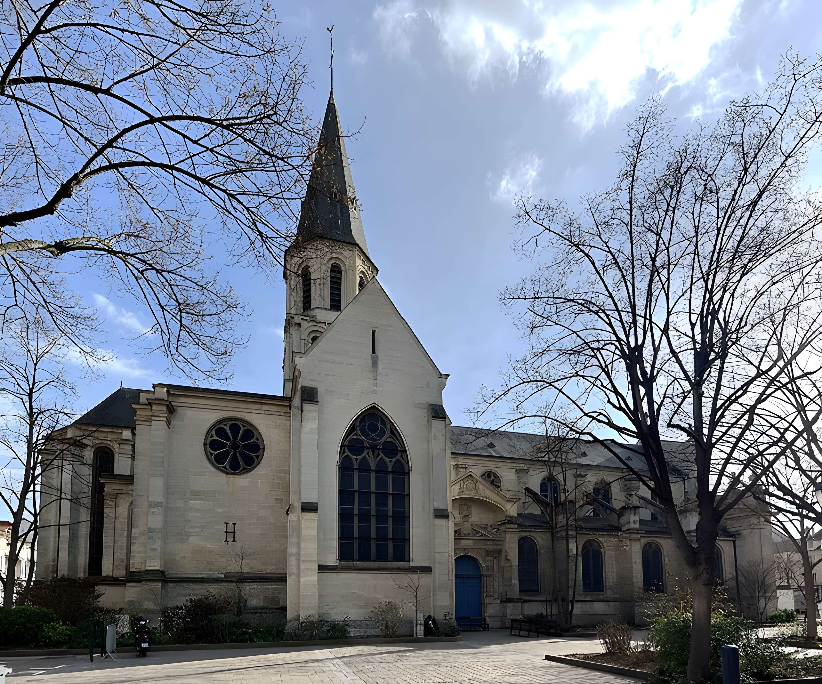 Église Saint-Pierre-Saint-Paul de Rueil-Malmaison