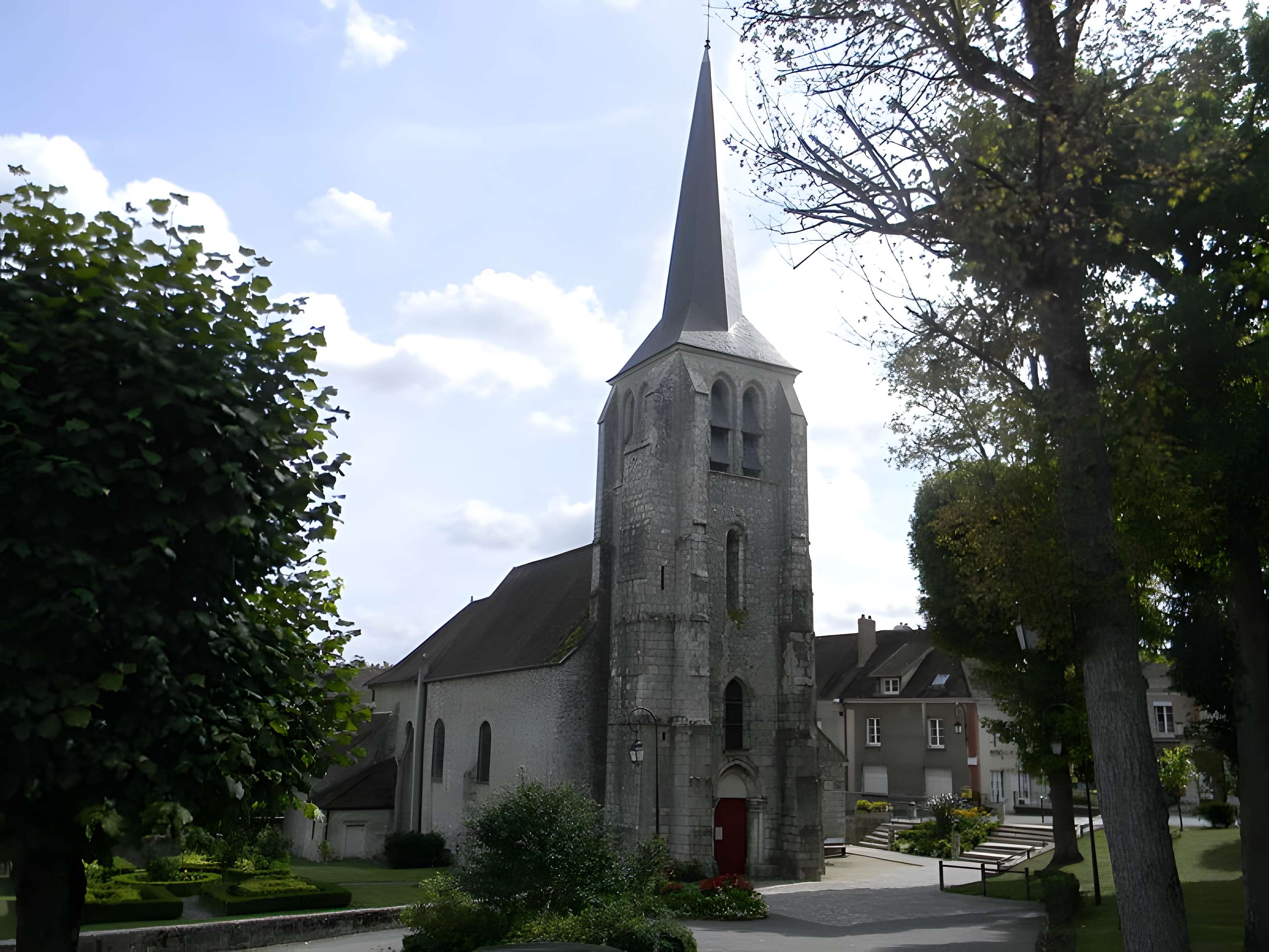 Église Saint-Pierre-Saint-Paul de Saint-Pierre-lès-Nemours 