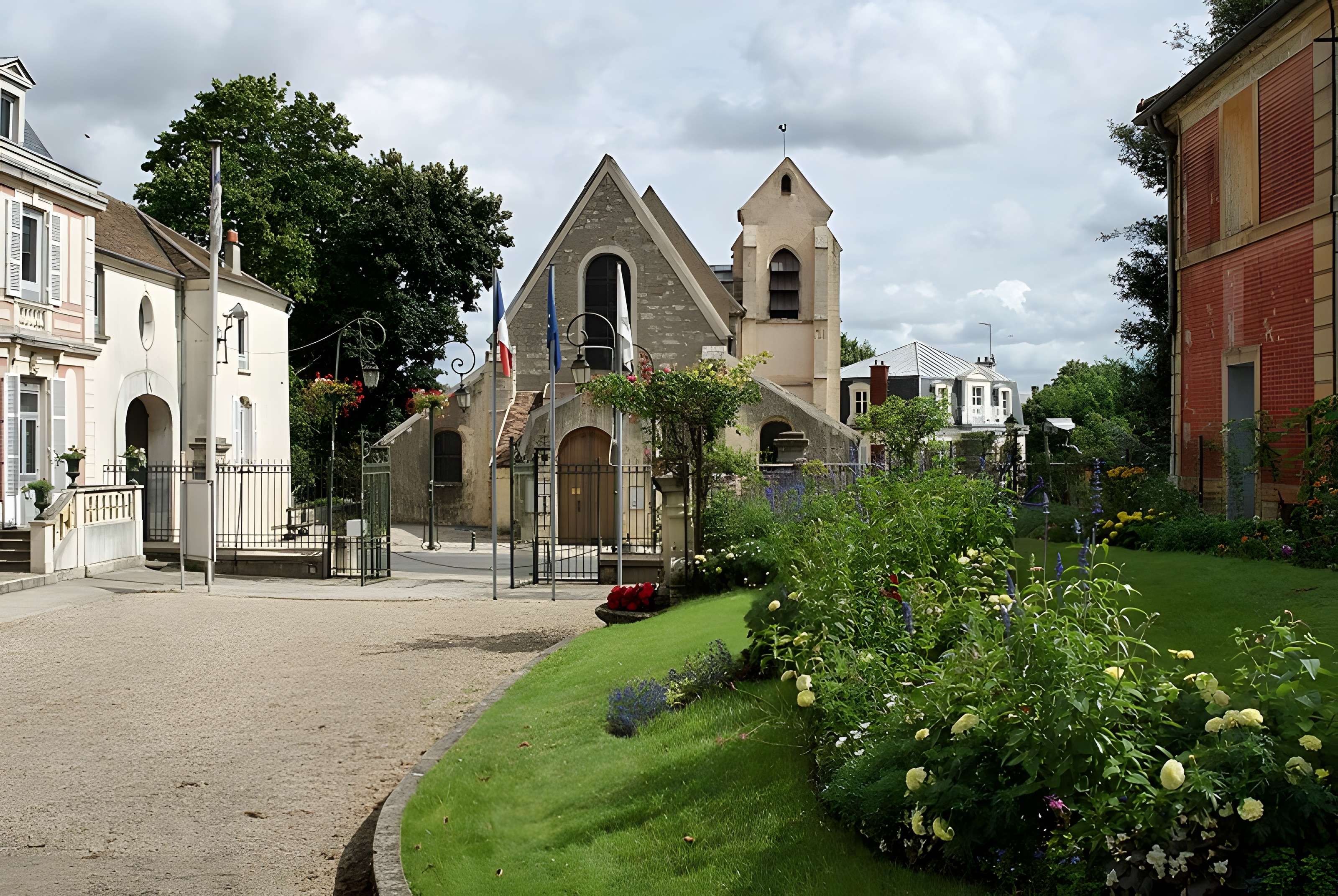 Église Saint-Pierre-Saint-Paul de Villeneuve-le-Roi