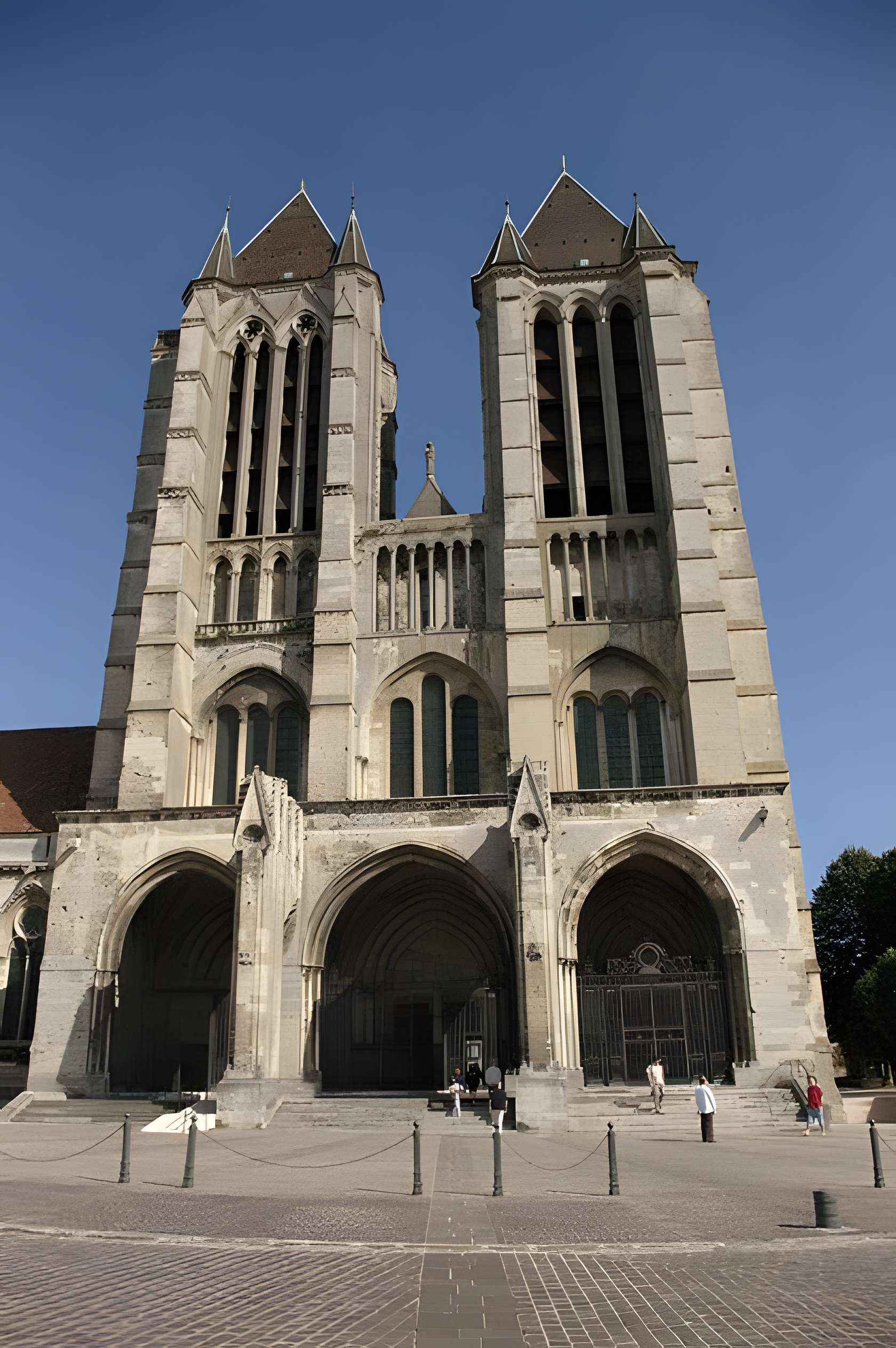 Cathédrale Notre-Dame de Noyon 