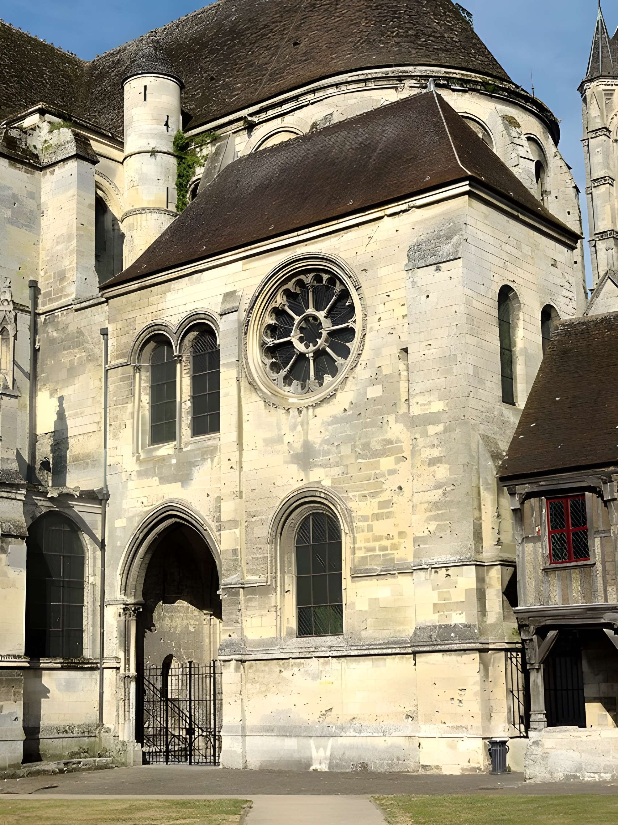 Cathédrale Notre-Dame de Noyon