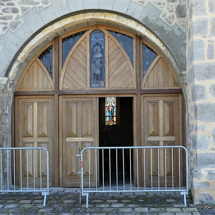 Photo de Église Saint-Priest de Saint-Priest-la-Plaine