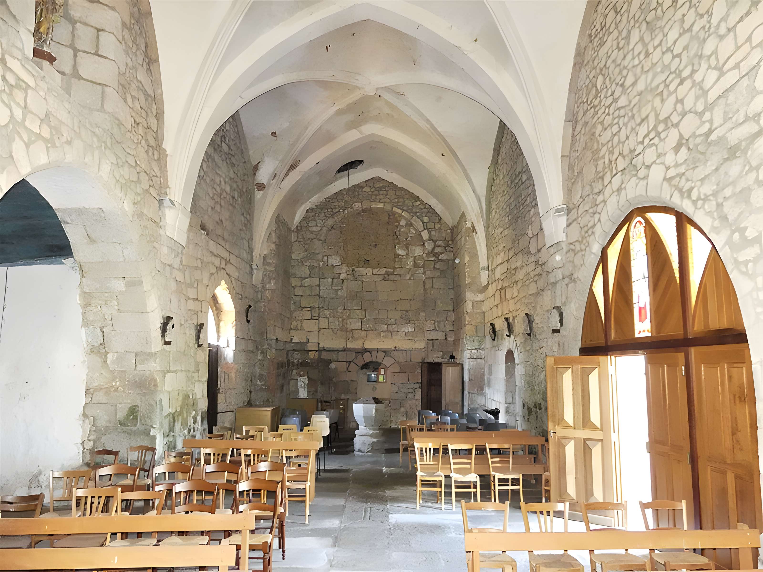 Église Saint-Priest de Saint-Priest-la-Plaine