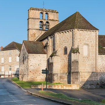Église Saint-Priest de Saint-Priest-Ligoure
