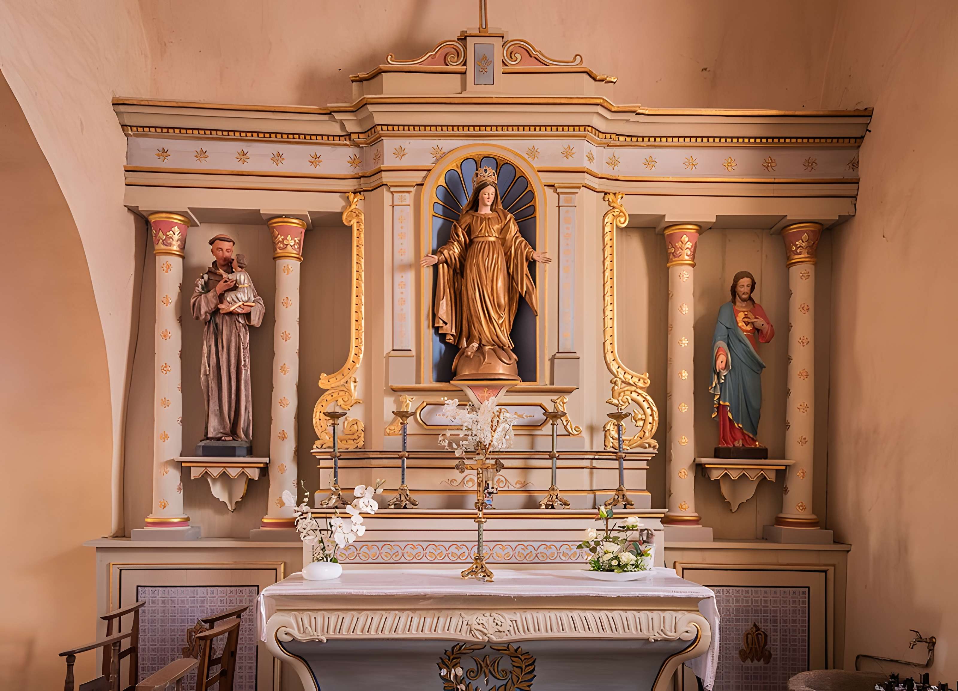 Église Saint-Priest de Saint-Priest-Ligoure