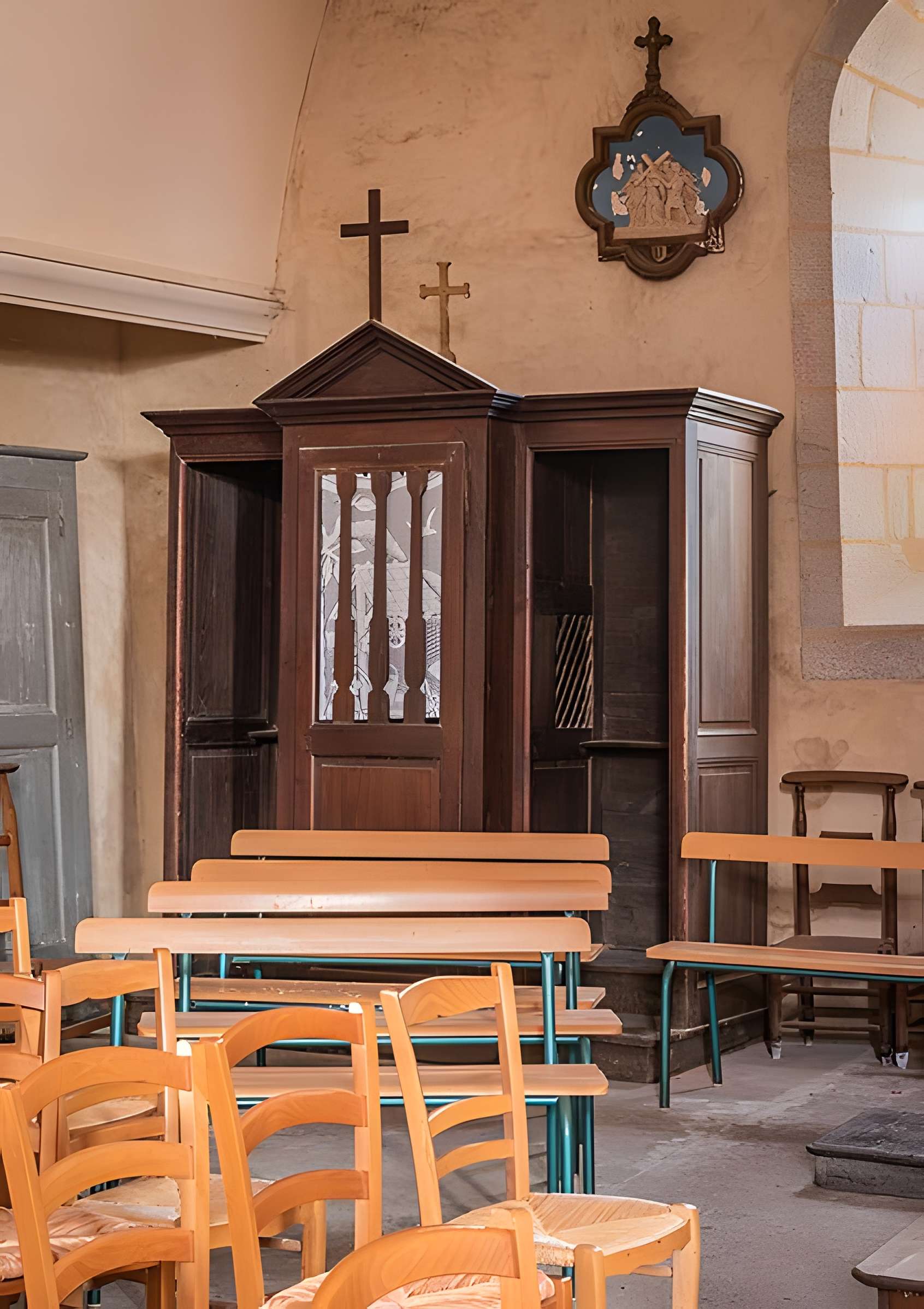 Église Saint-Priest de Saint-Priest-Ligoure