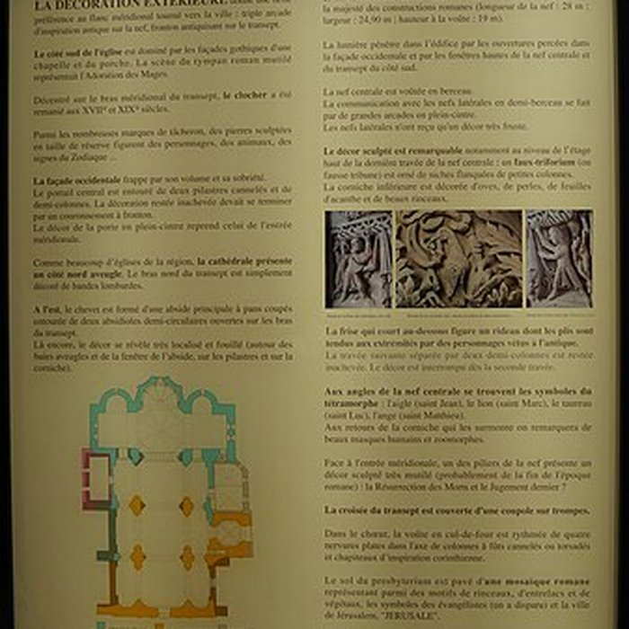 Photo de Cathédrale Notre-Dame de Saint-Paul-Trois-Châteaux