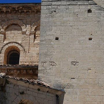 Cathédrale Notre-Dame de Saint-Paul-Trois-Châteaux