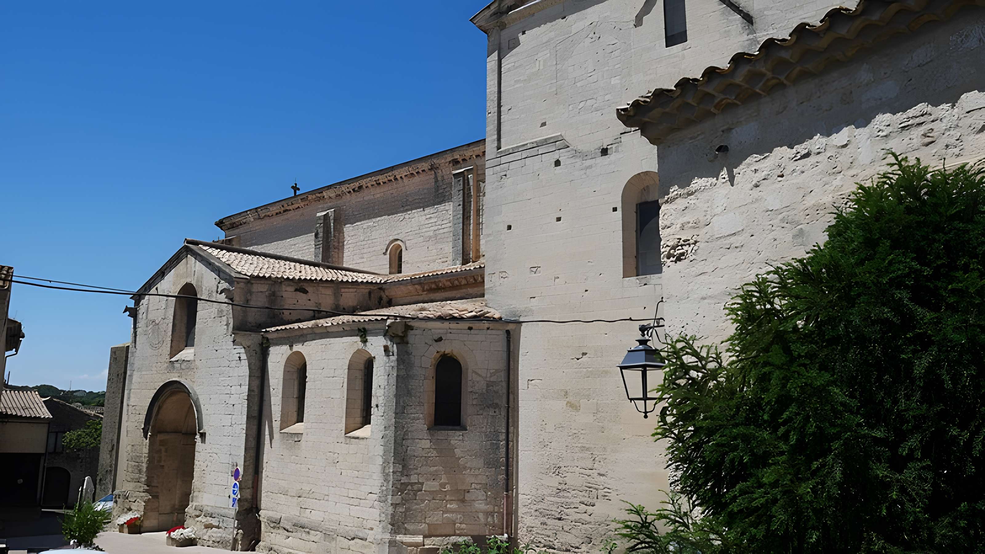 Cathédrale Notre-Dame de Saint-Paul-Trois-Châteaux