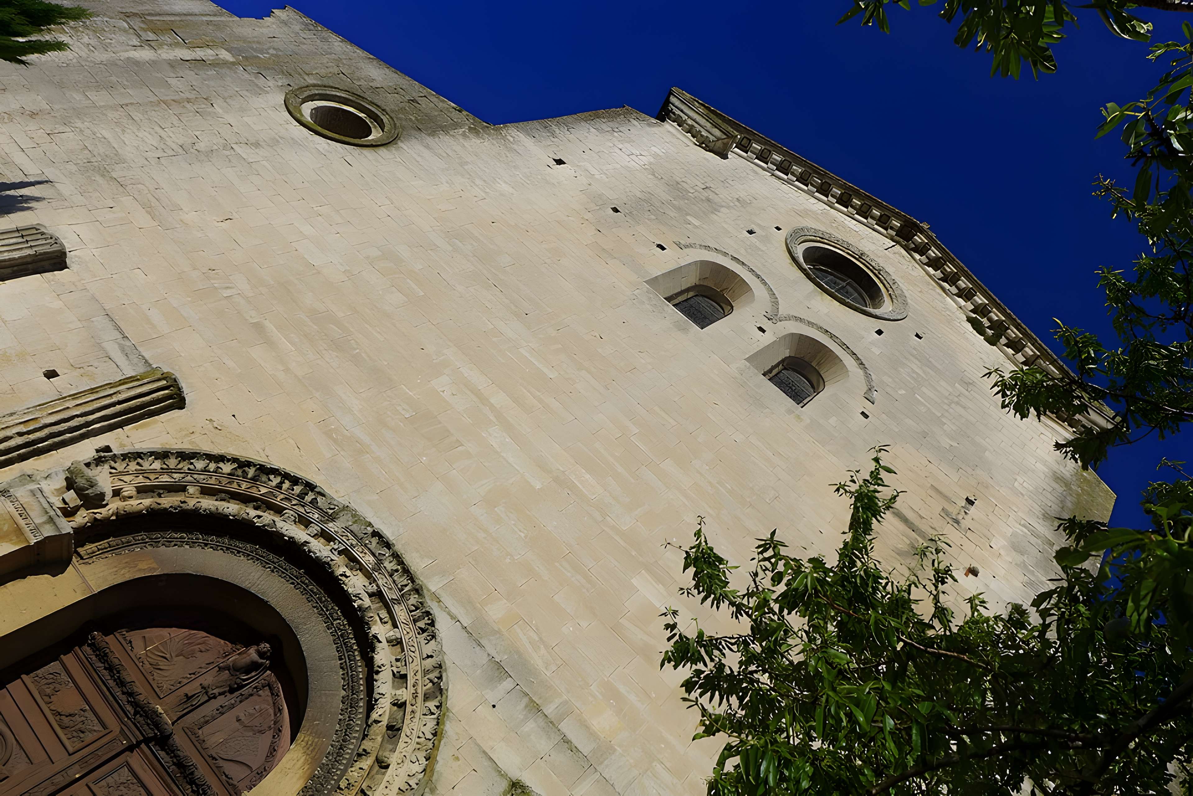 Cathédrale Notre-Dame de Saint-Paul-Trois-Châteaux
