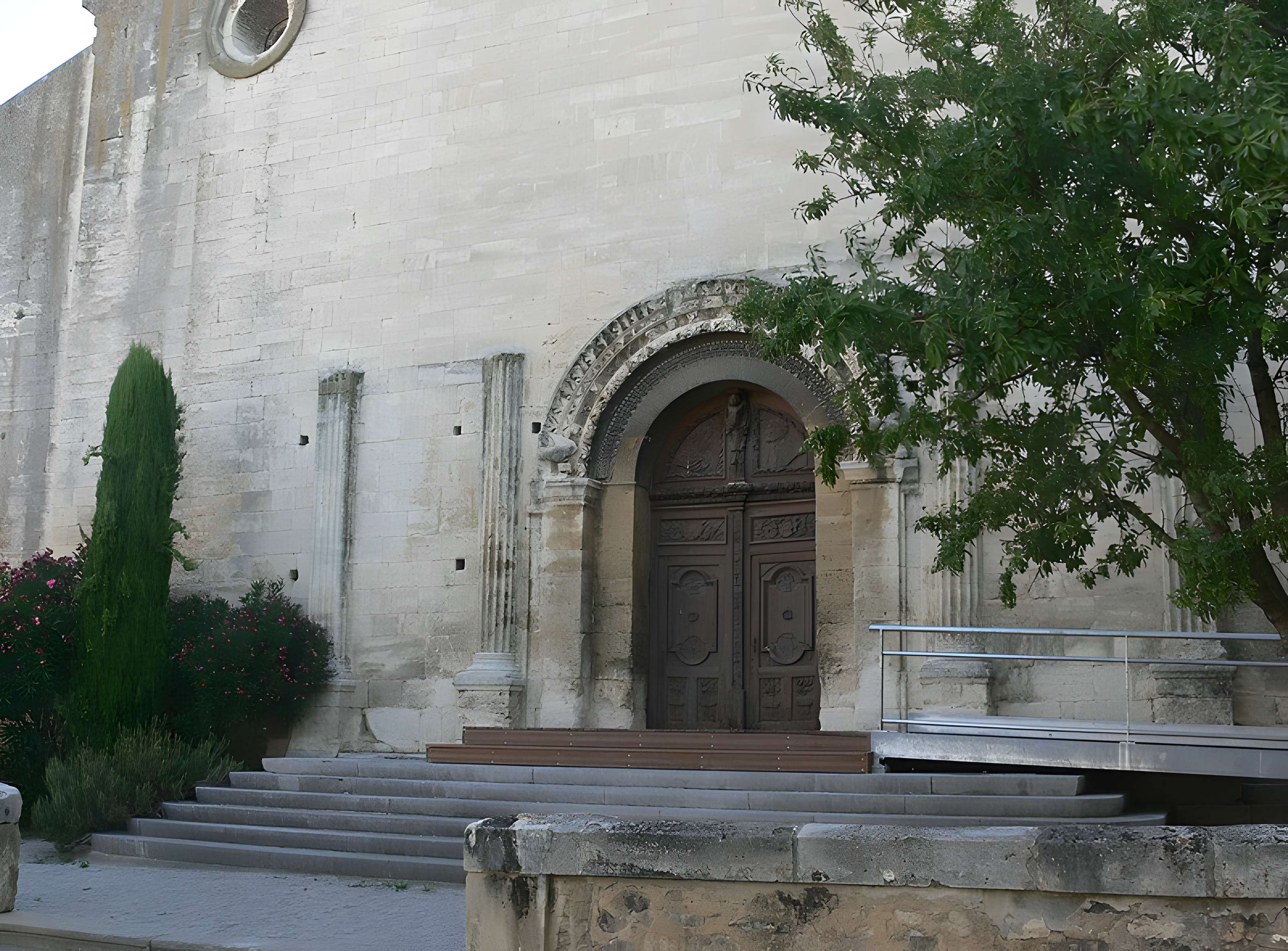Cathédrale Notre-Dame de Saint-Paul-Trois-Châteaux