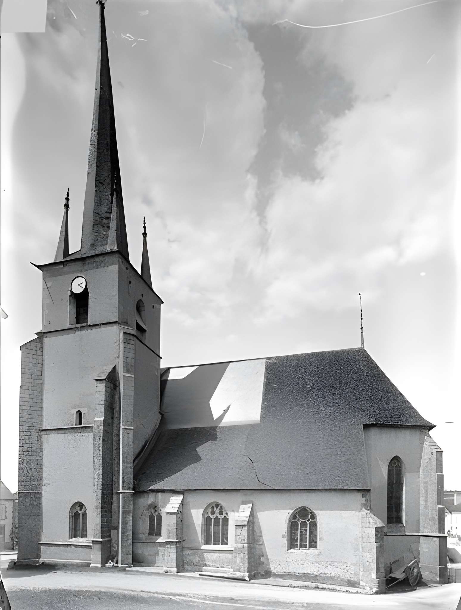 Église Saint-Privat de Saint-Privé