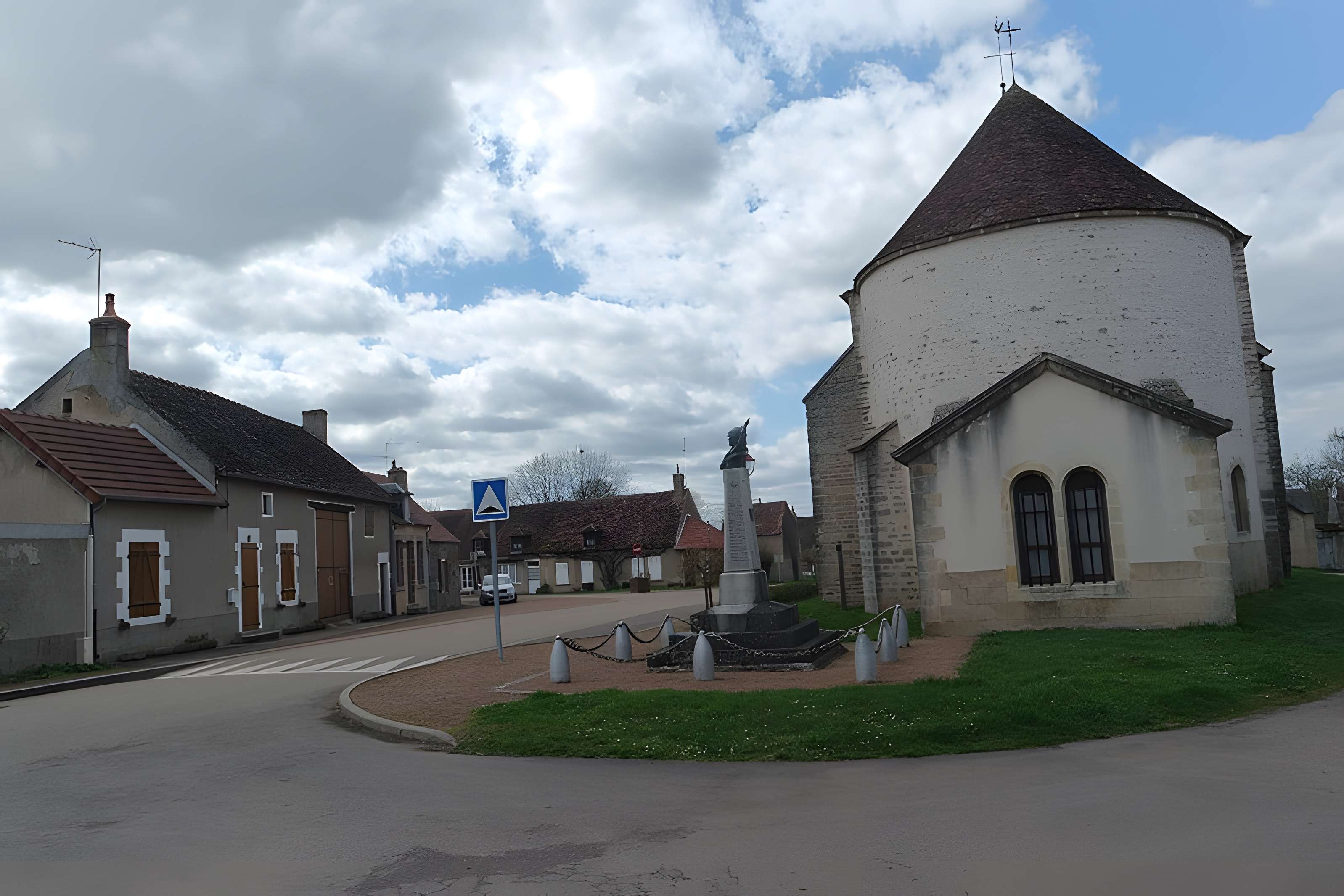 Église Saint-Prix de Pazy