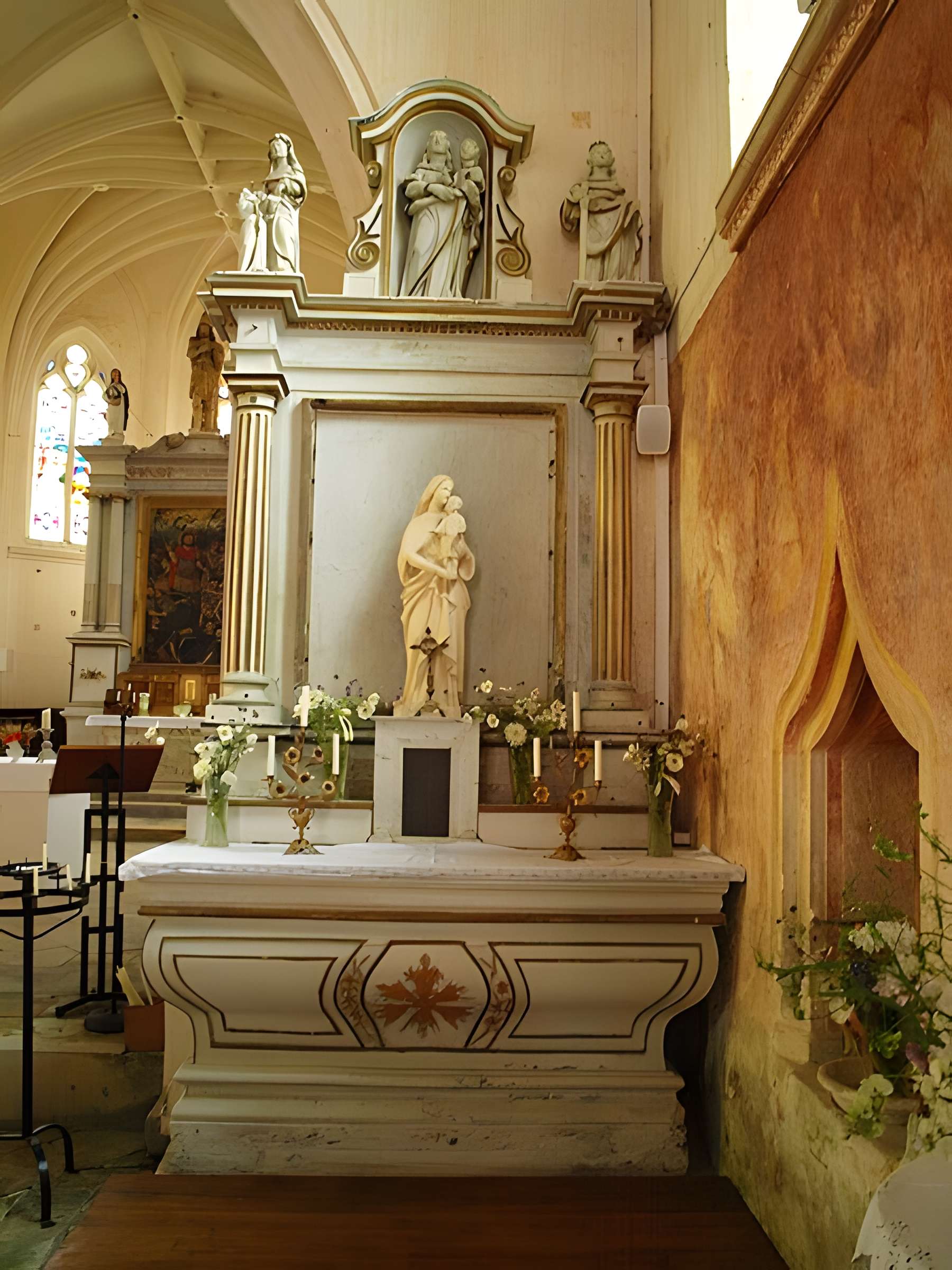 Église Saint-Prix de Saints