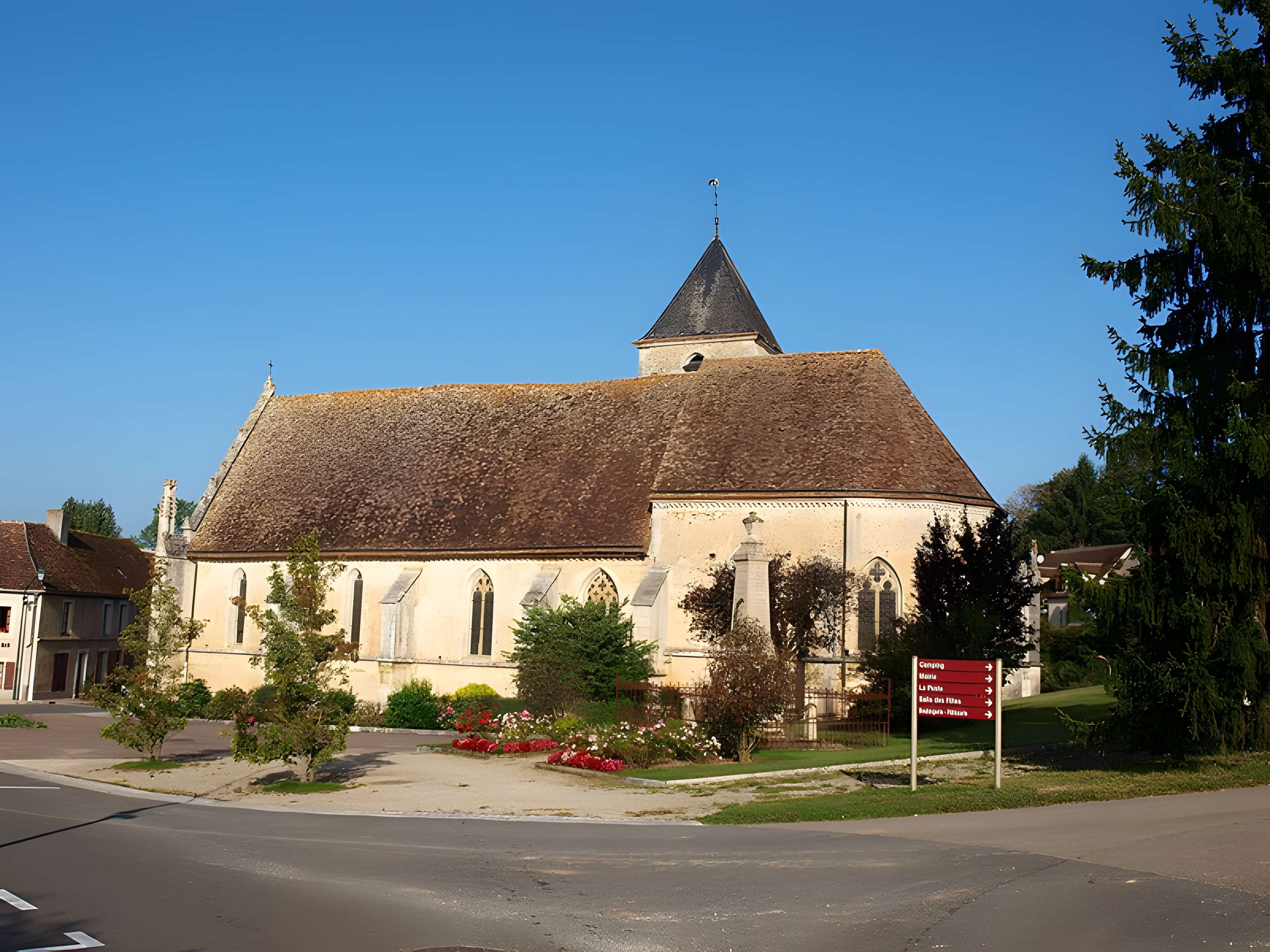 Église Saint-Prix de Saints