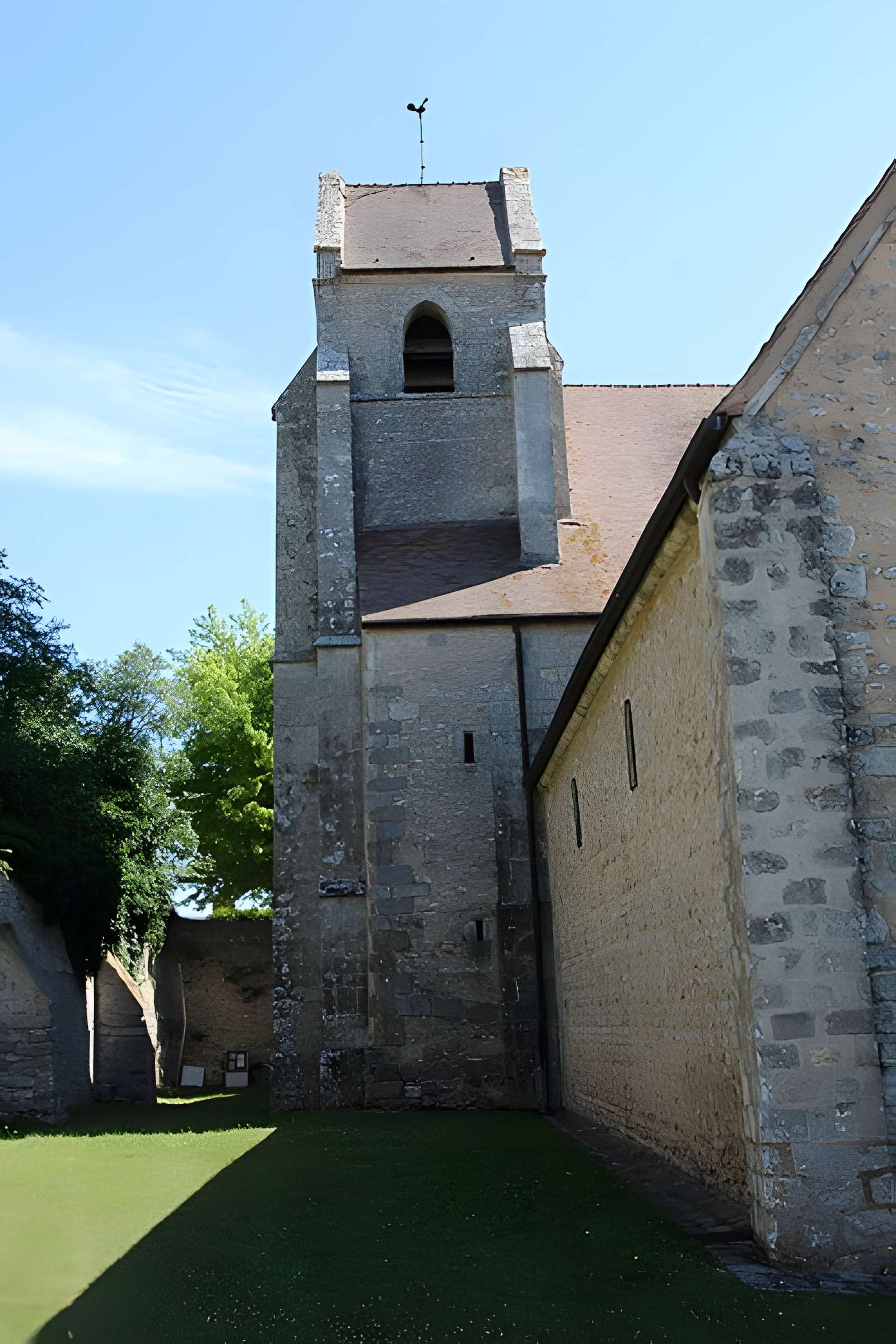 Église Saint-Quentin de Brières-les-Scellés