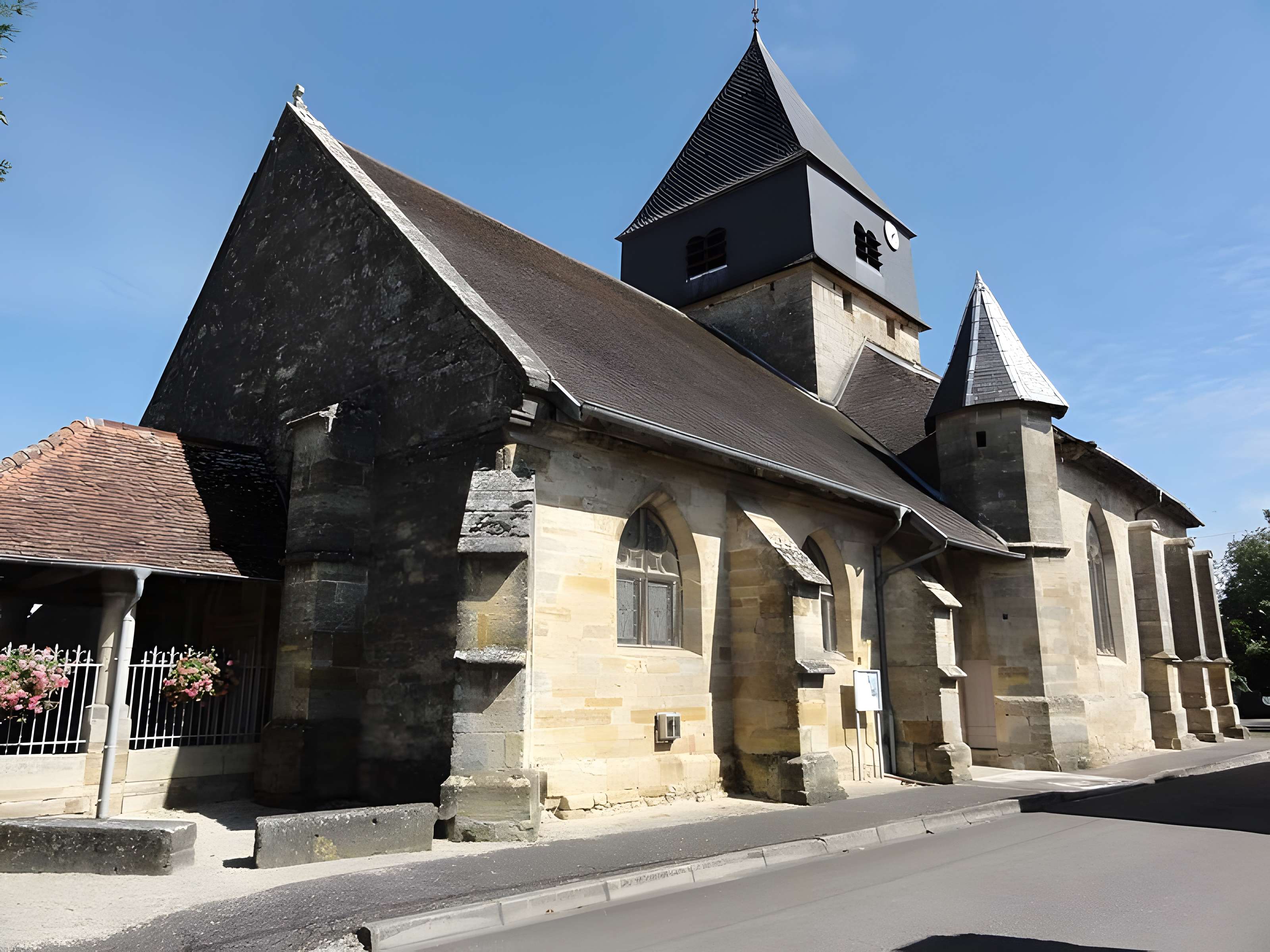 Église Saint-Quentin de Contrisson 