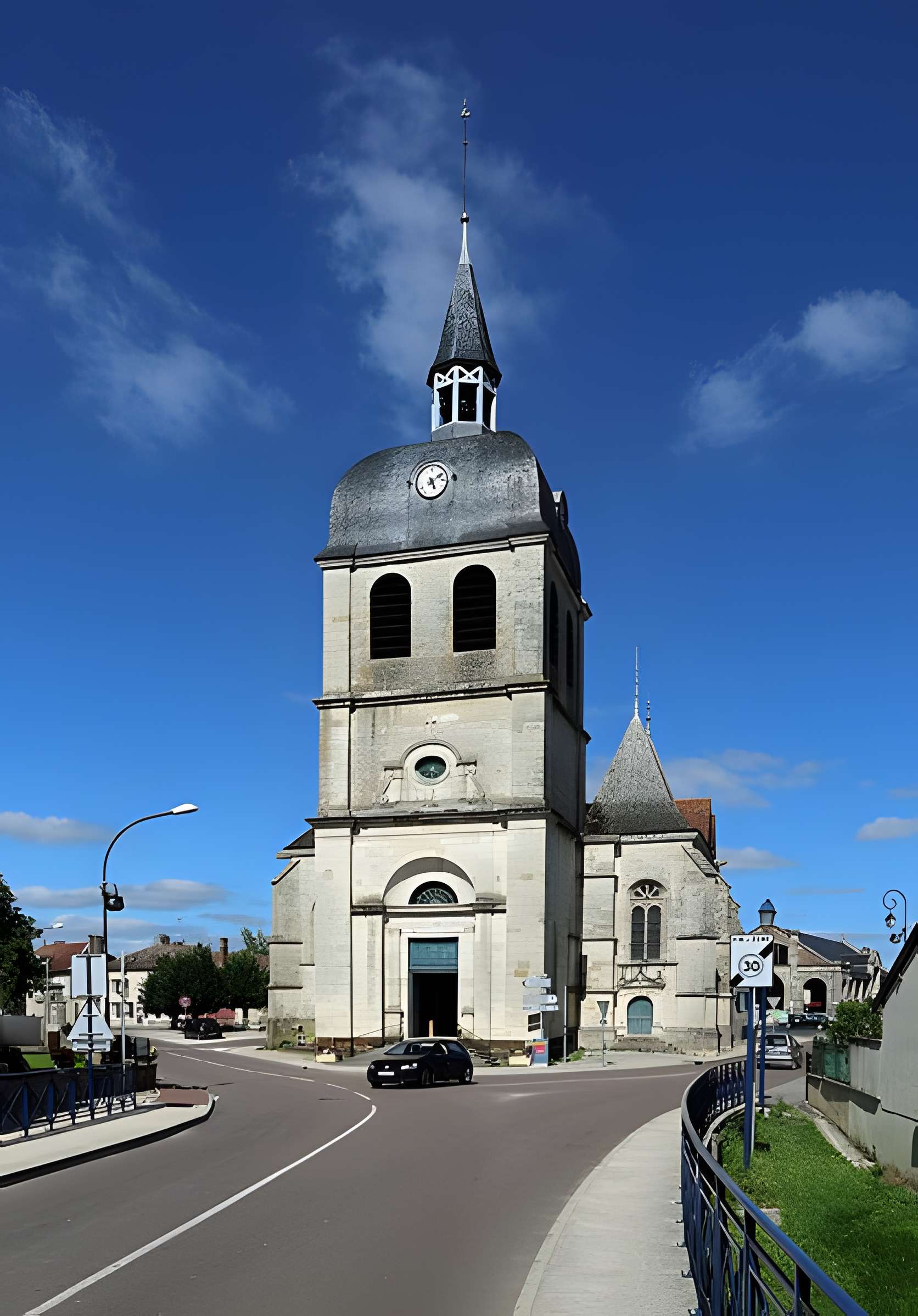 Église Saint-Quentin de Dienville