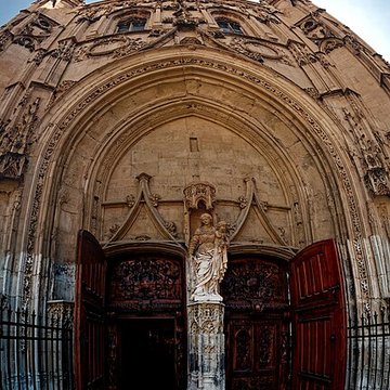 Basilique Saint-Pierre dAvignon 