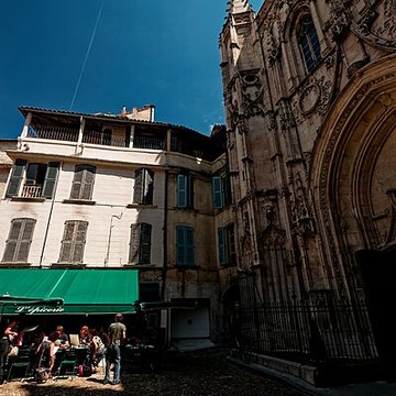 Basilique Saint-Pierre dAvignon 