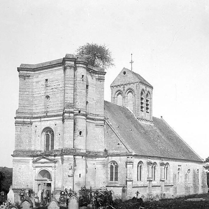 Photo de Église Saint-Quentin de Nucourt et croix