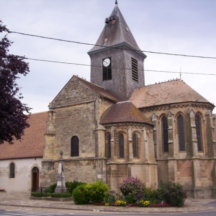 Photo de Église Saint-Quentin de Plivot