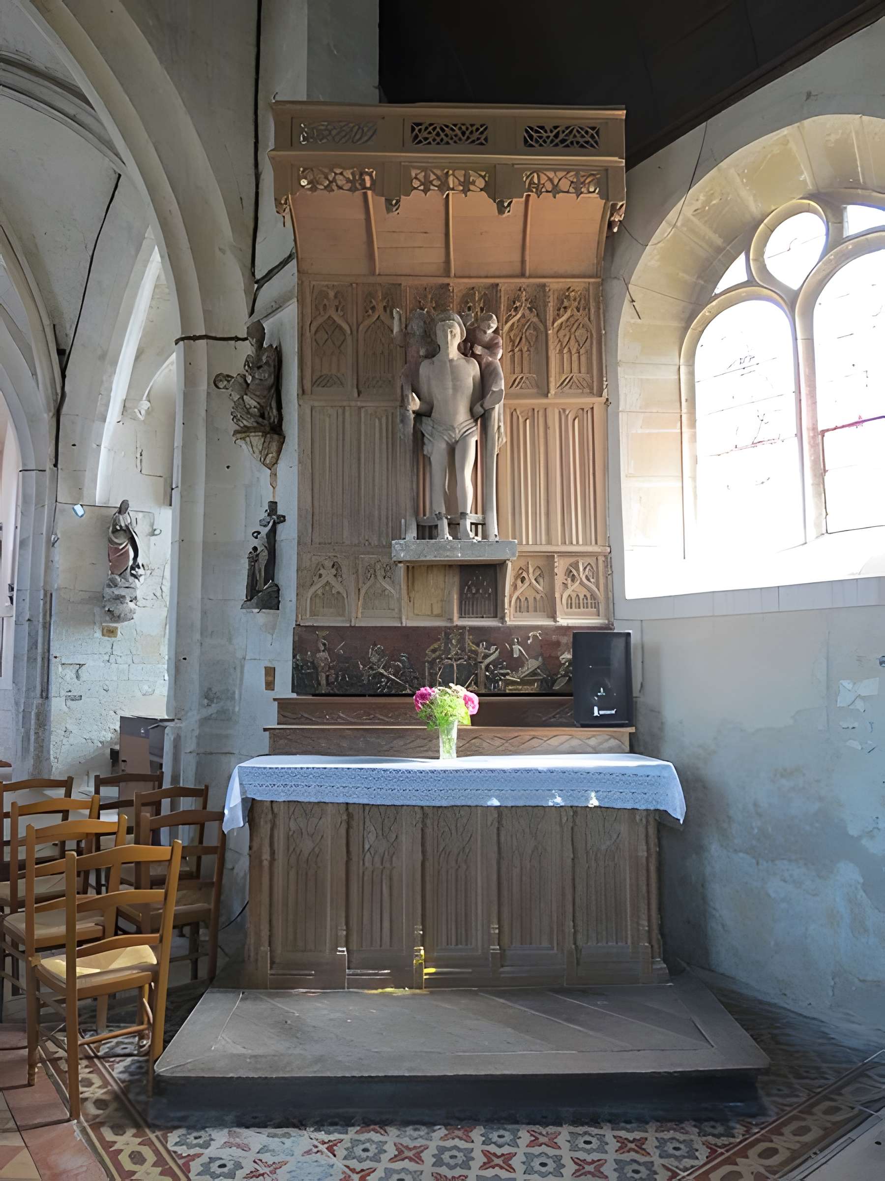 Église Saint-Quentin de Poses