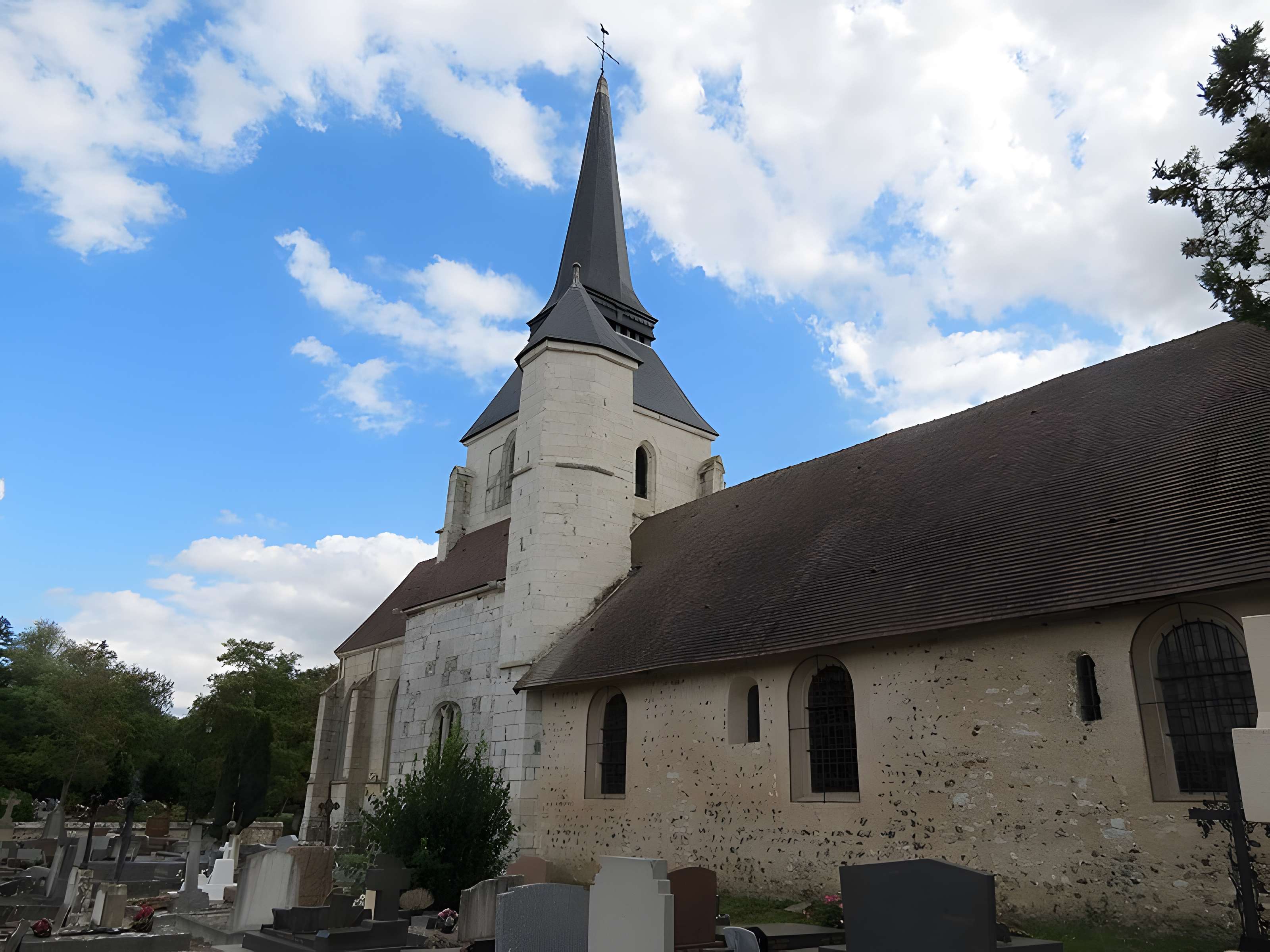 Église Saint-Quentin de Poses