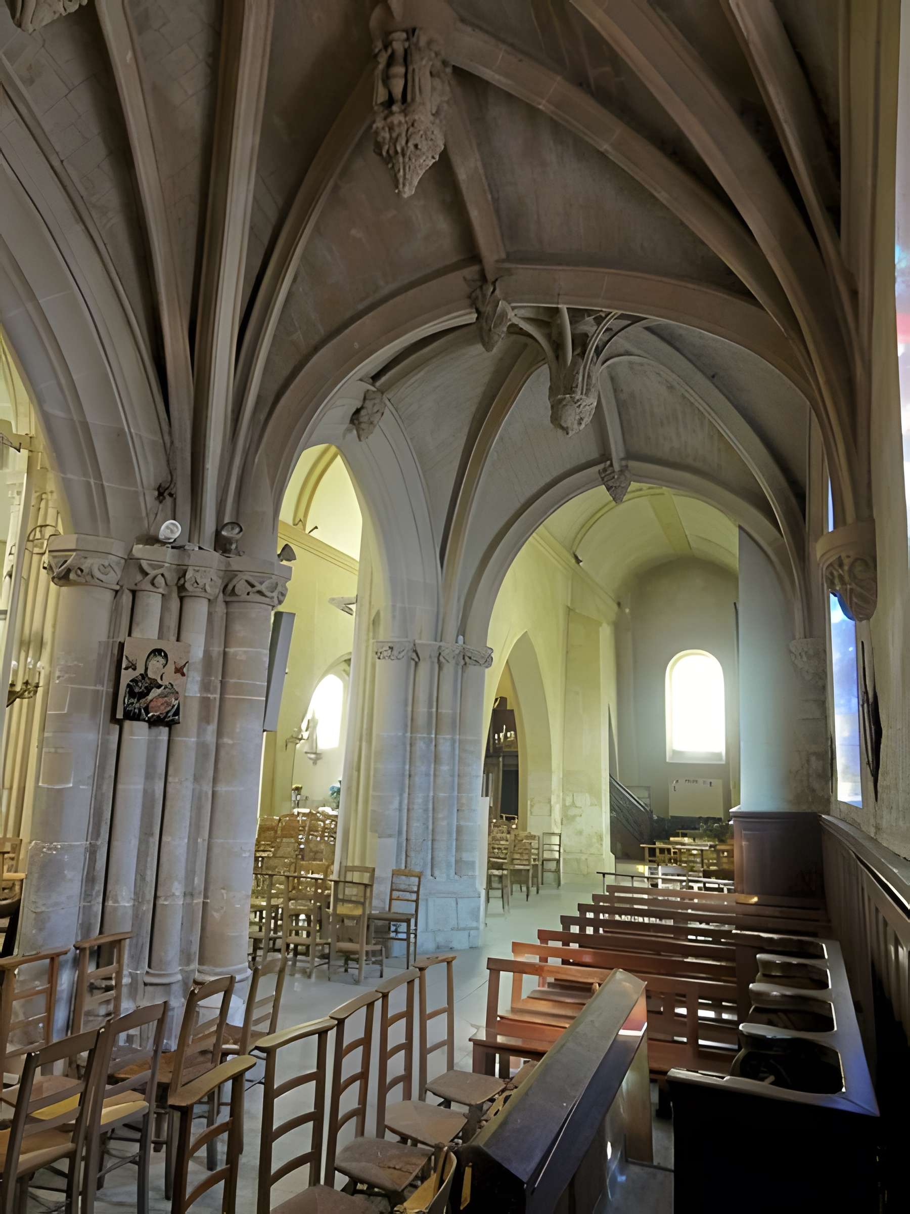 Église Saint-Quentin de Valmondois