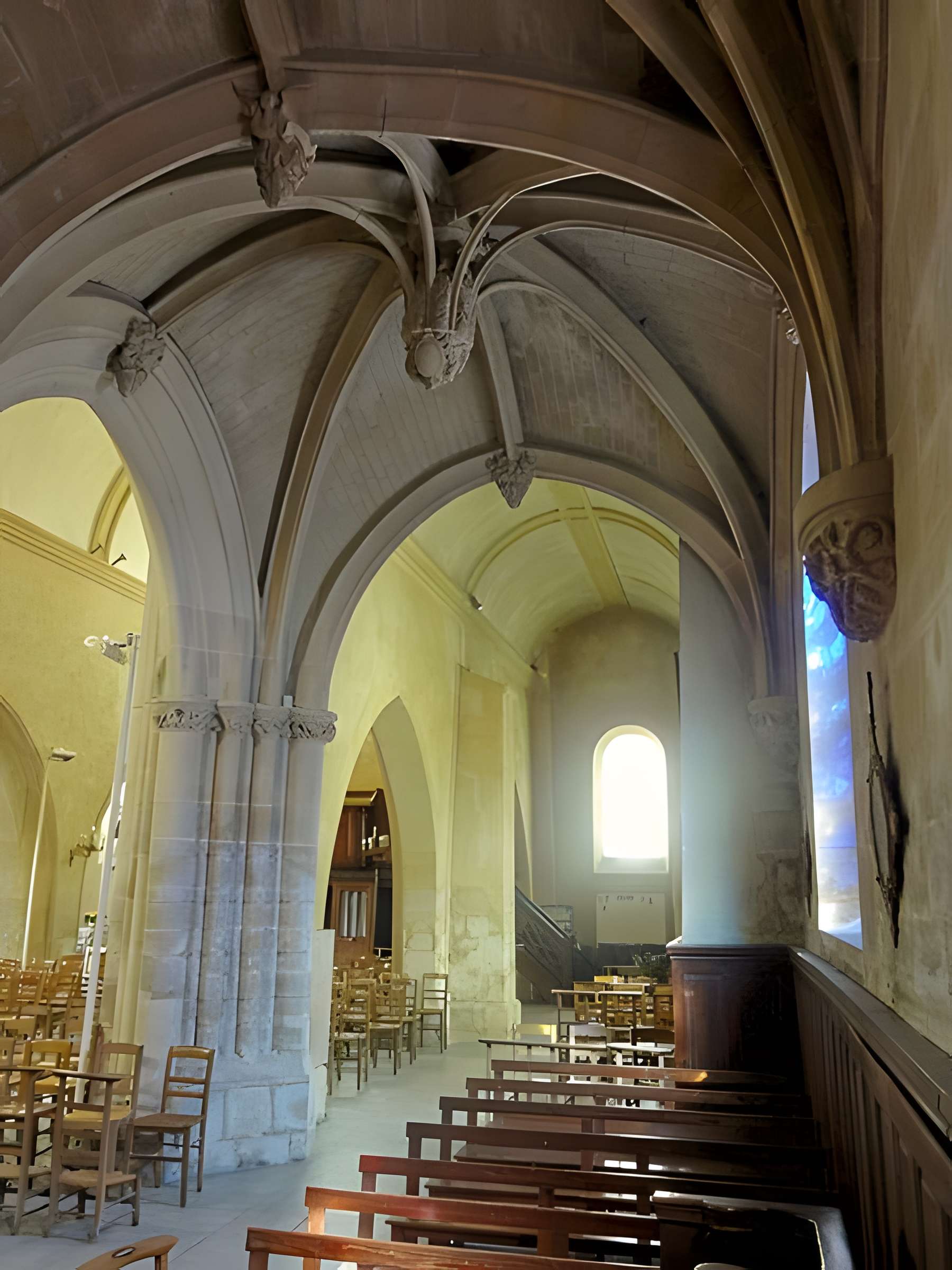 Église Saint-Quentin de Valmondois