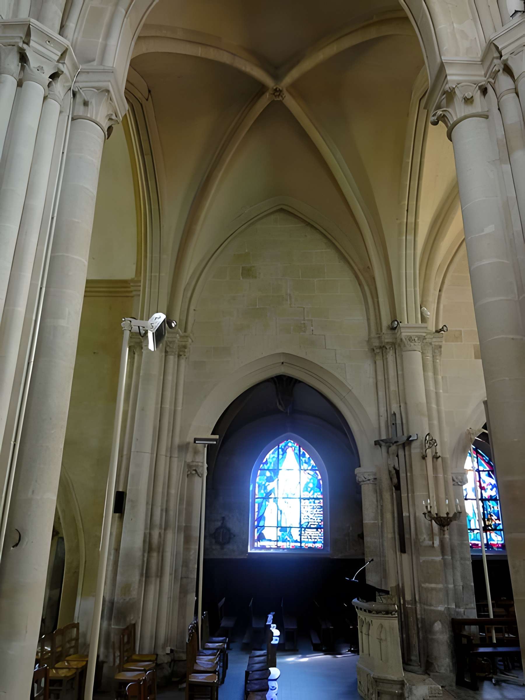 Église Saint-Quentin de Valmondois