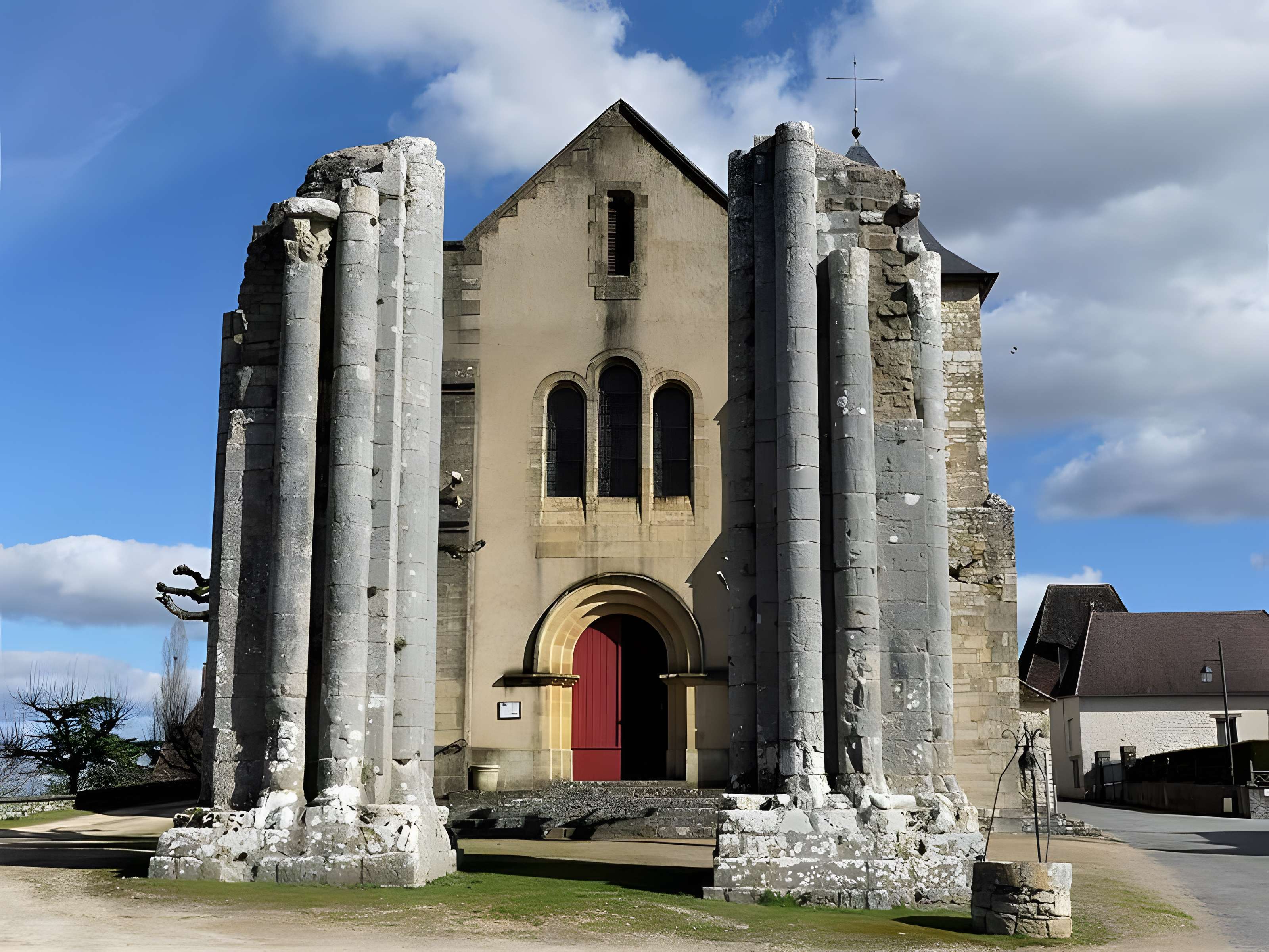 Église Saint-Raphaël de Saint-Raphaël en Dordogne