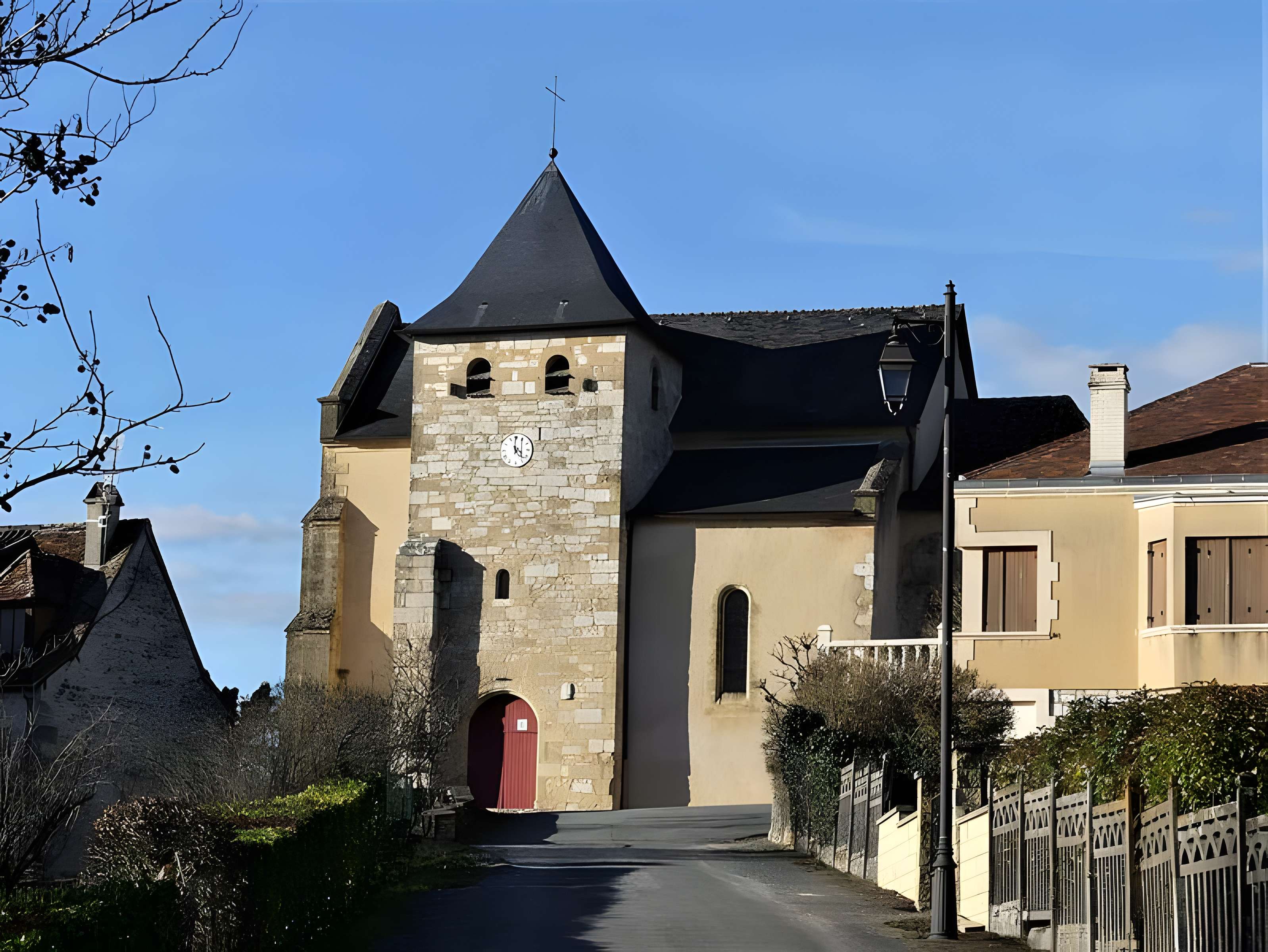 Église Saint-Raphaël de Saint-Raphaël en Dordogne