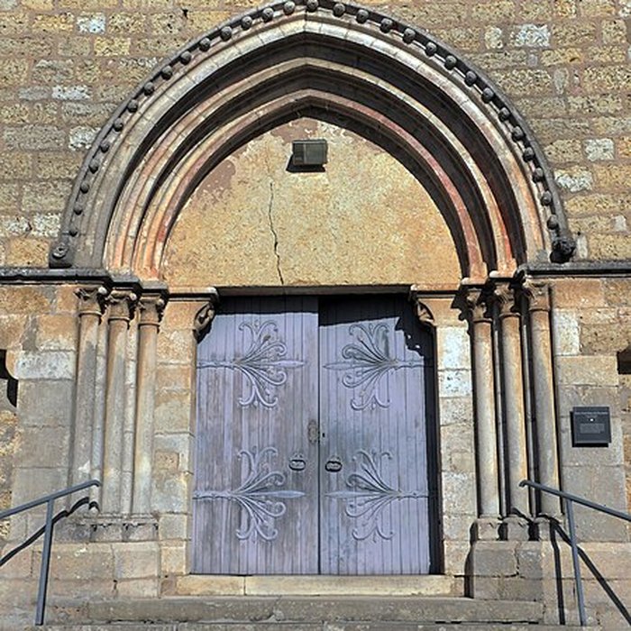 Photo de Église Saint-Remi de Beaujeu