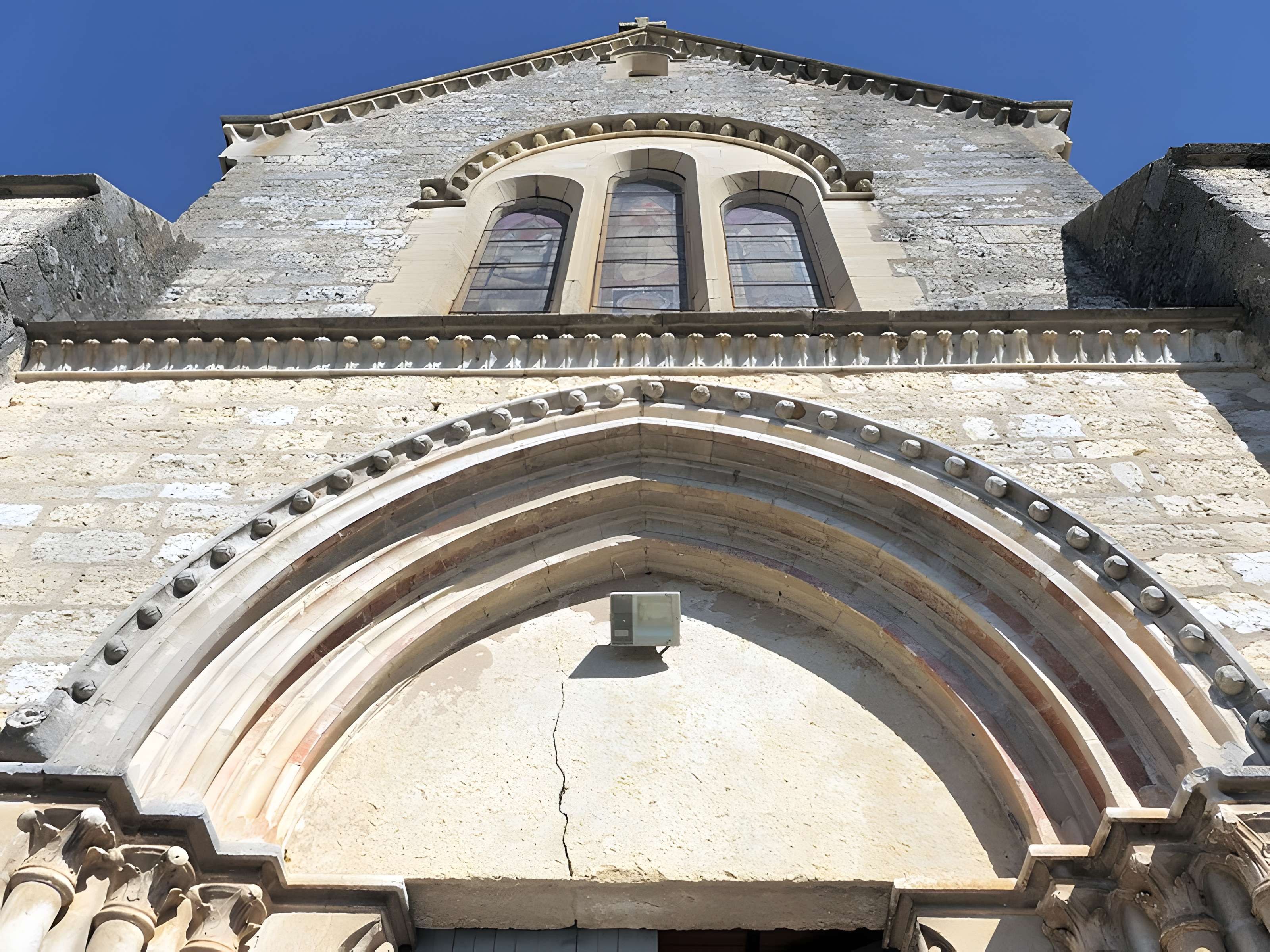 Église Saint-Remi de Beaujeu