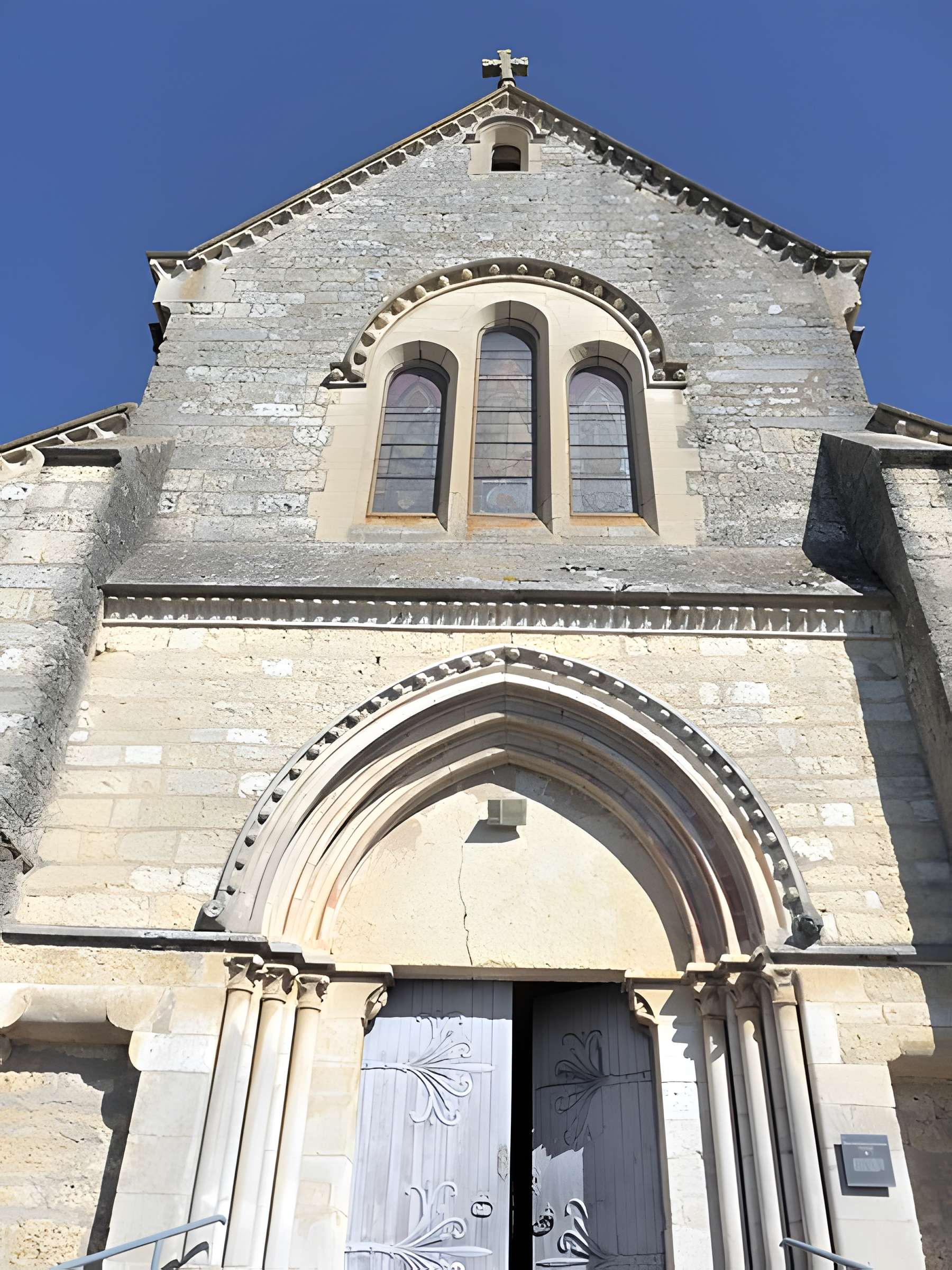 Église Saint-Remi de Beaujeu