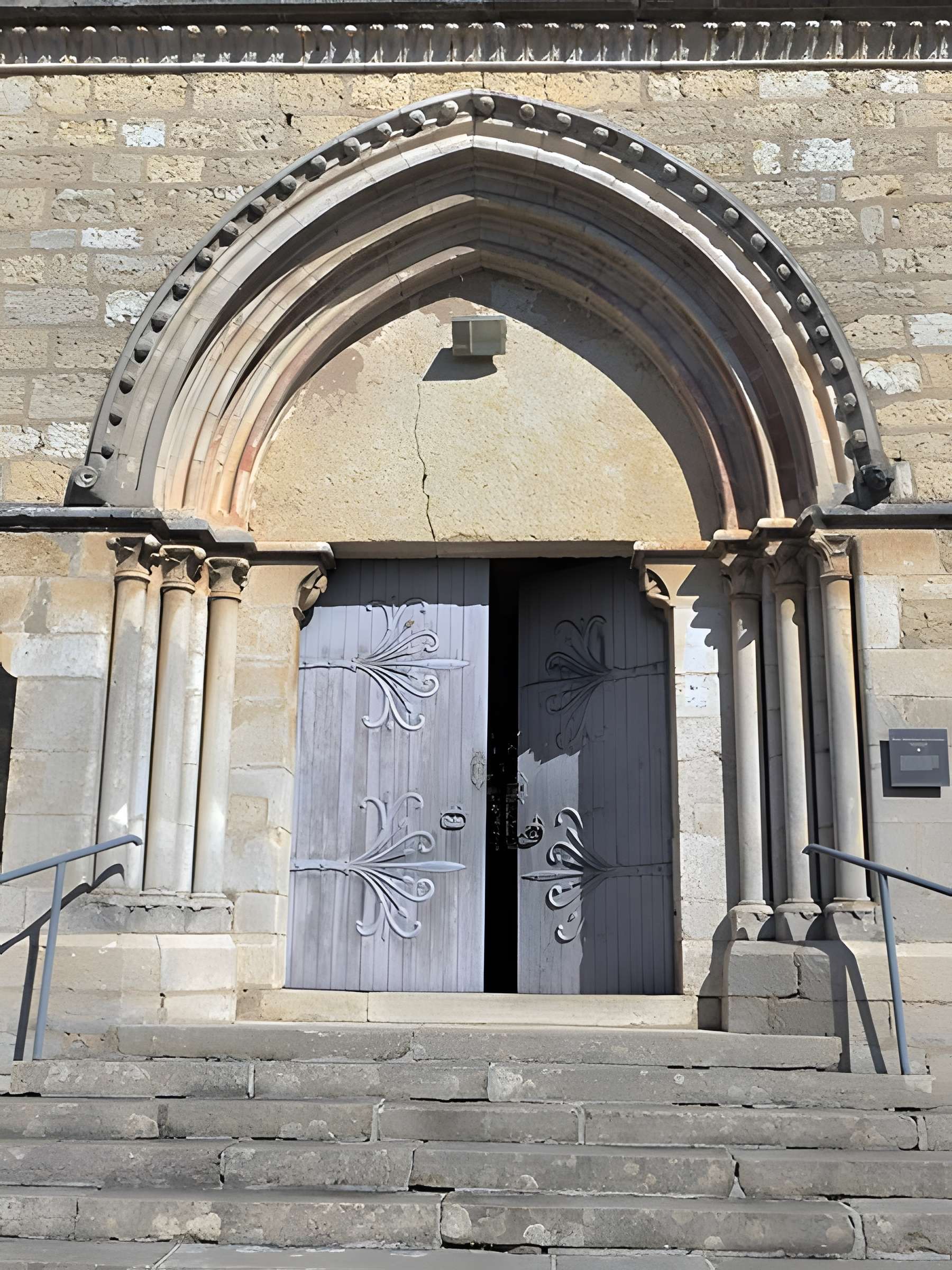 Église Saint-Remi de Beaujeu
