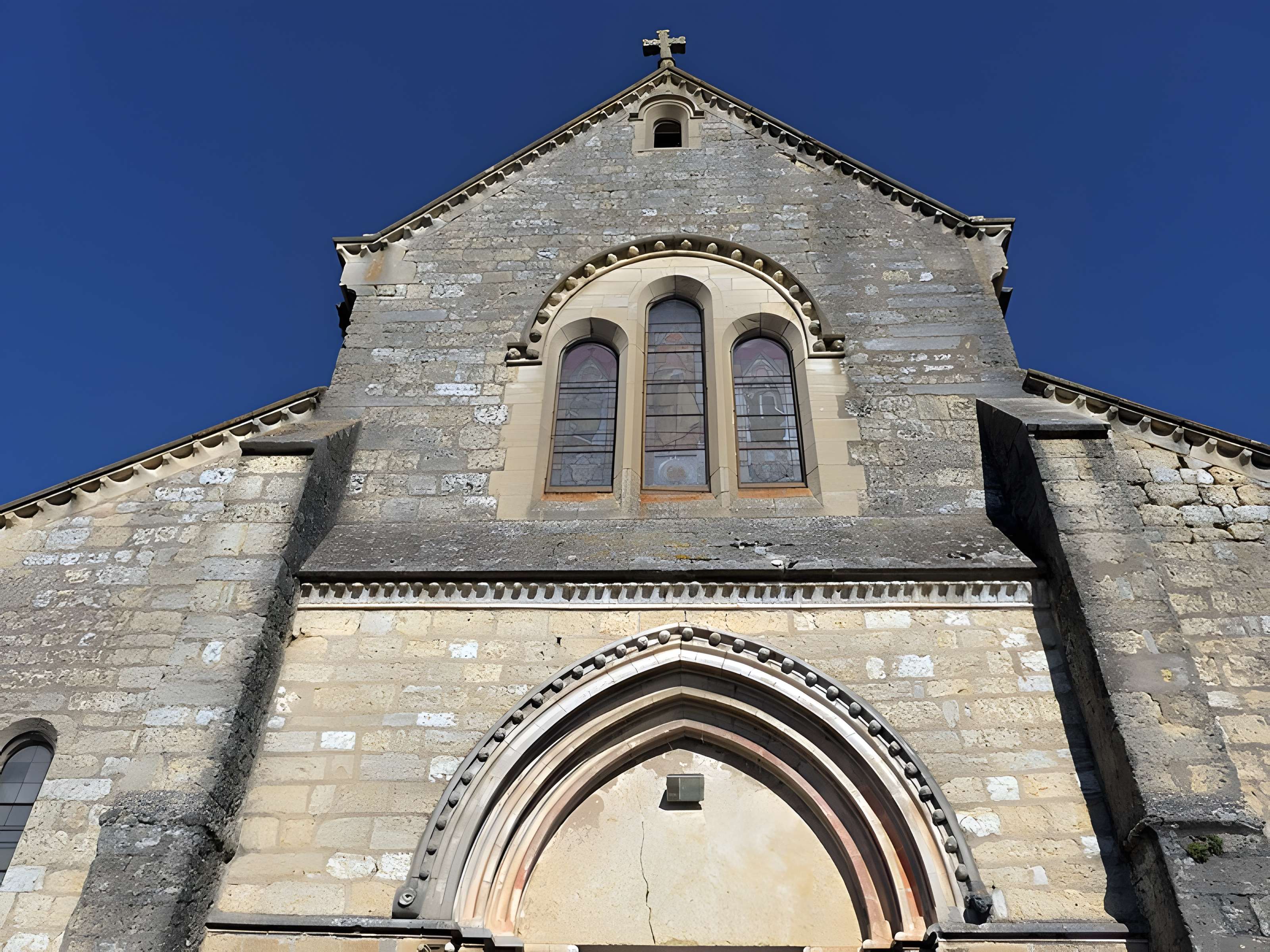 Église Saint-Remi de Beaujeu