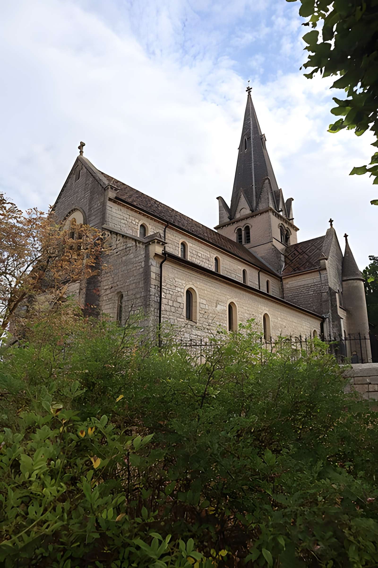 Église Saint-Remi de Beaujeu
