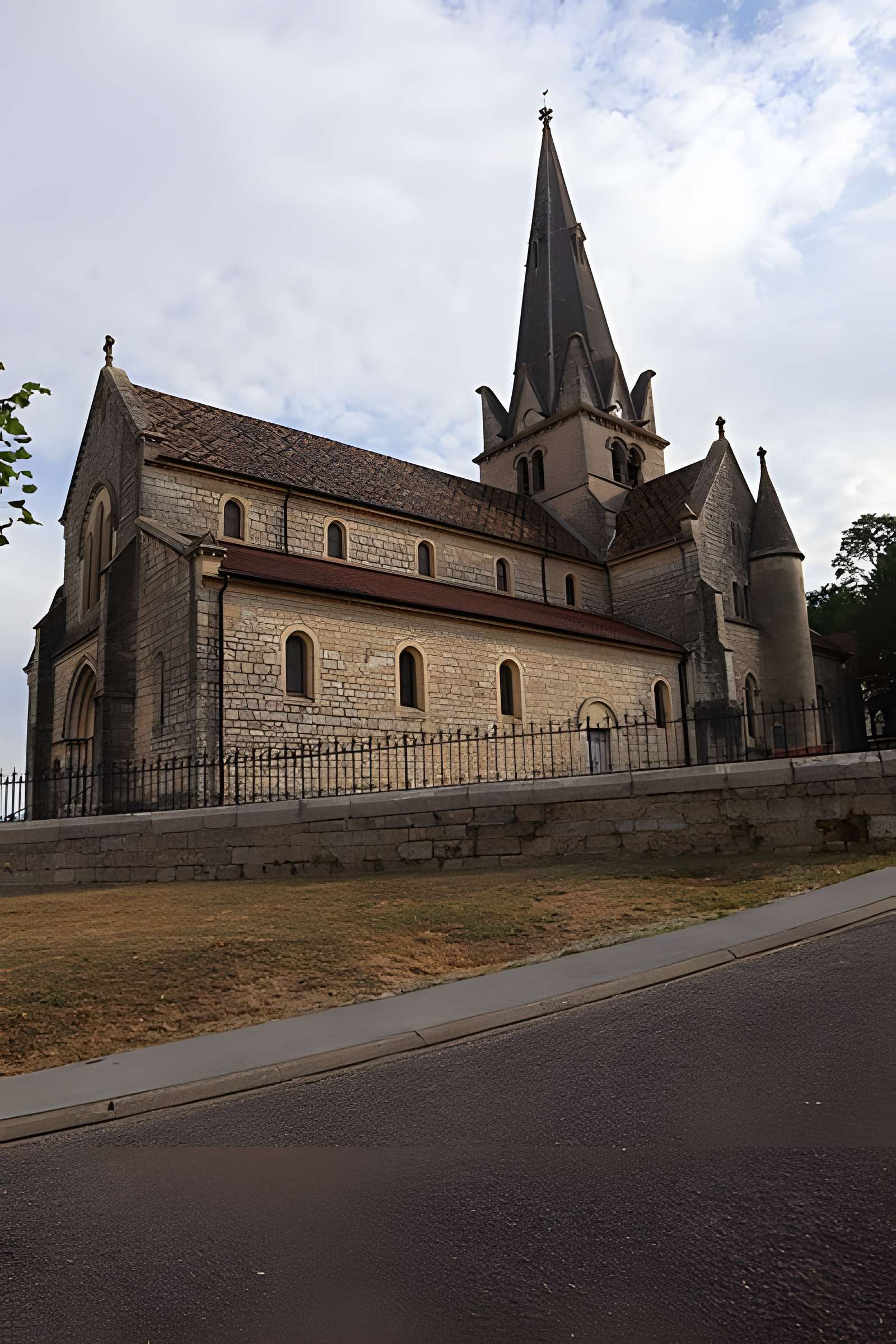 Église Saint-Remi de Beaujeu