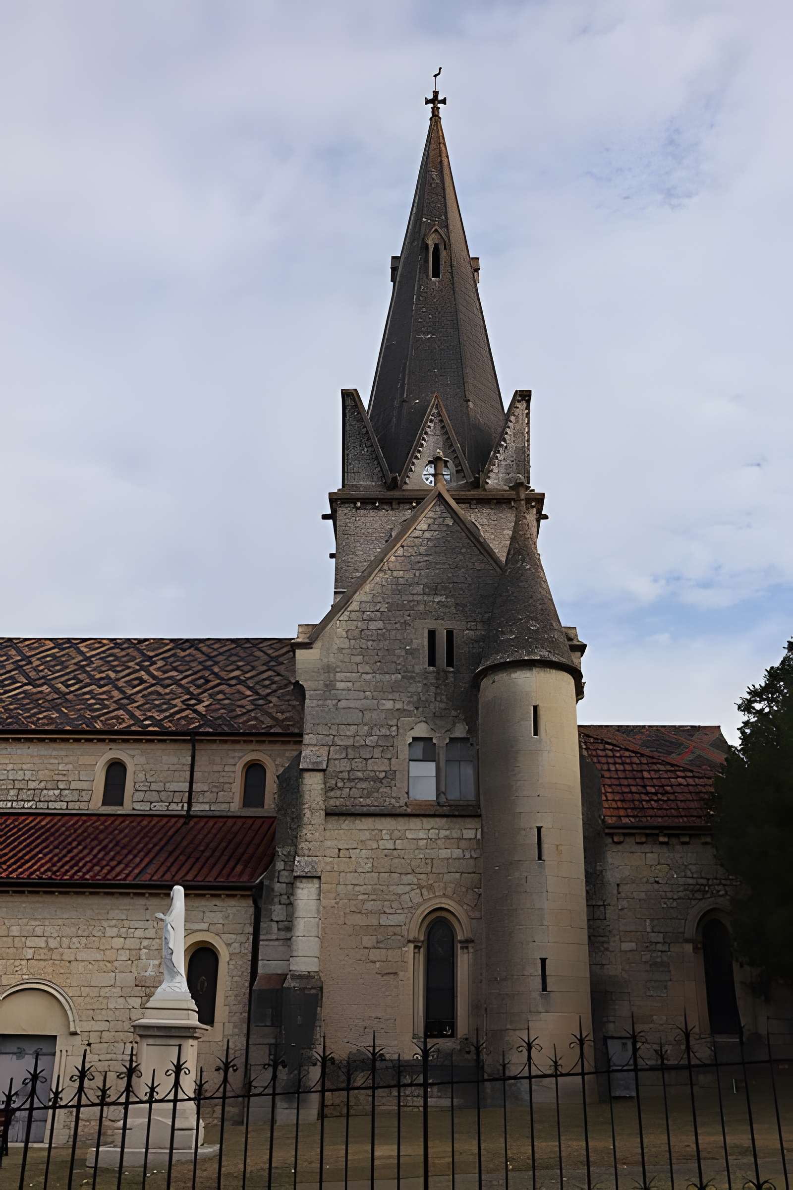 Église Saint-Remi de Beaujeu