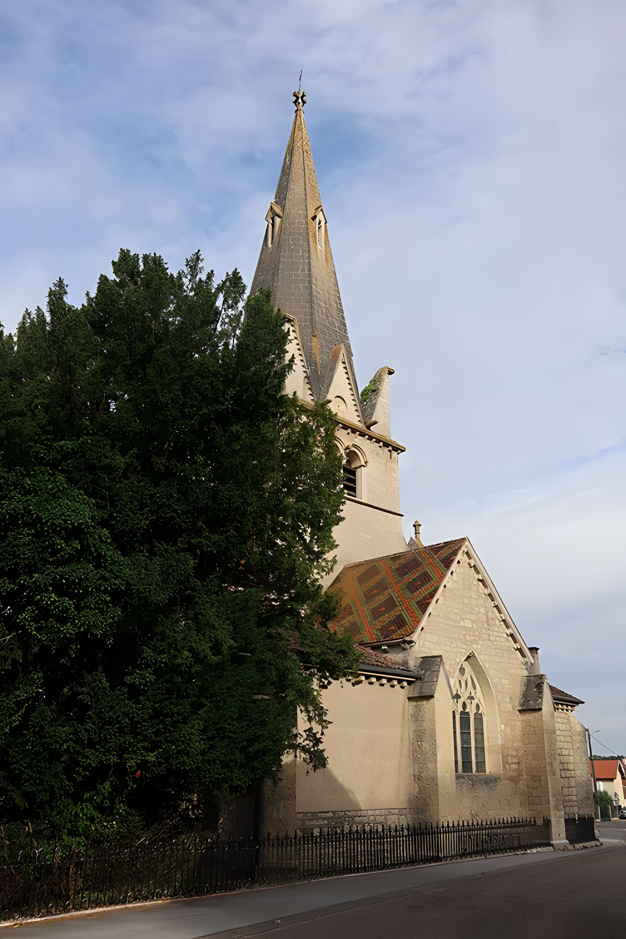Église Saint-Remi de Beaujeu