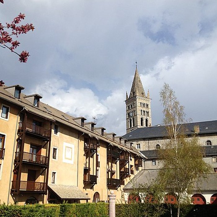 Photo de Cathédrale Notre-Dame dEmbrun