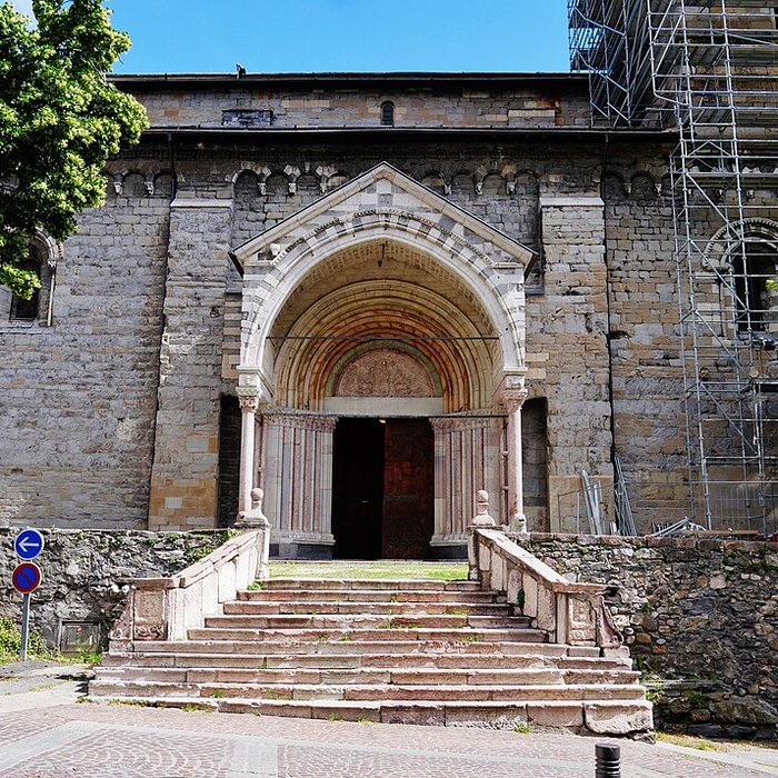 Photo de Cathédrale Notre-Dame dEmbrun