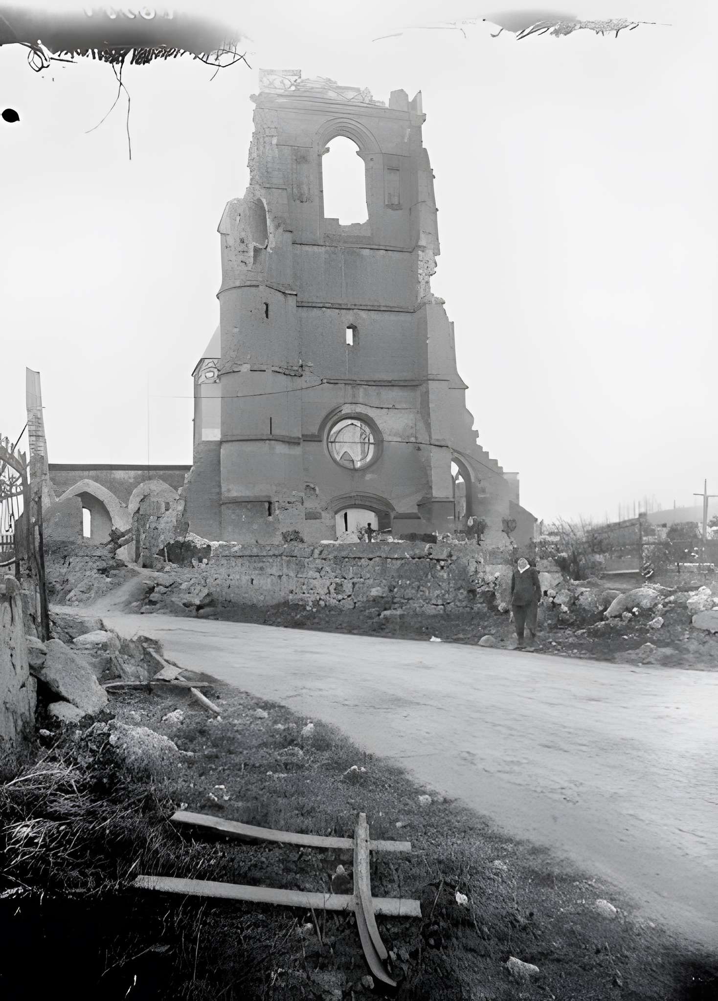 Église Saint-Rémi de Coucy-la-Ville