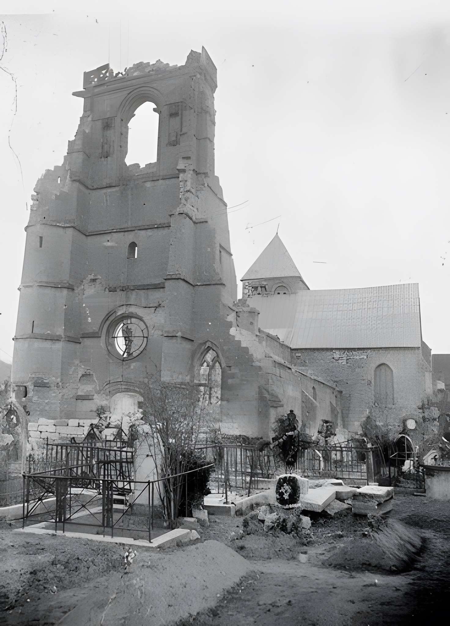 Église Saint-Rémi de Coucy-la-Ville