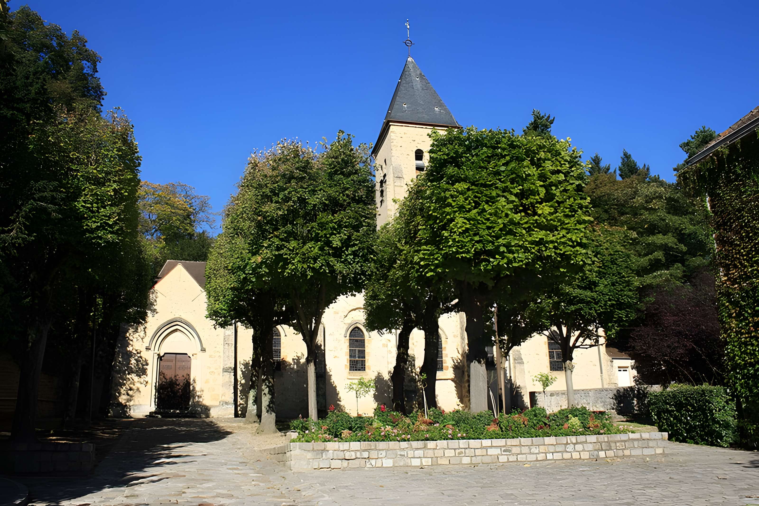 Église Saint-Rémi de Gif-sur-Yvette