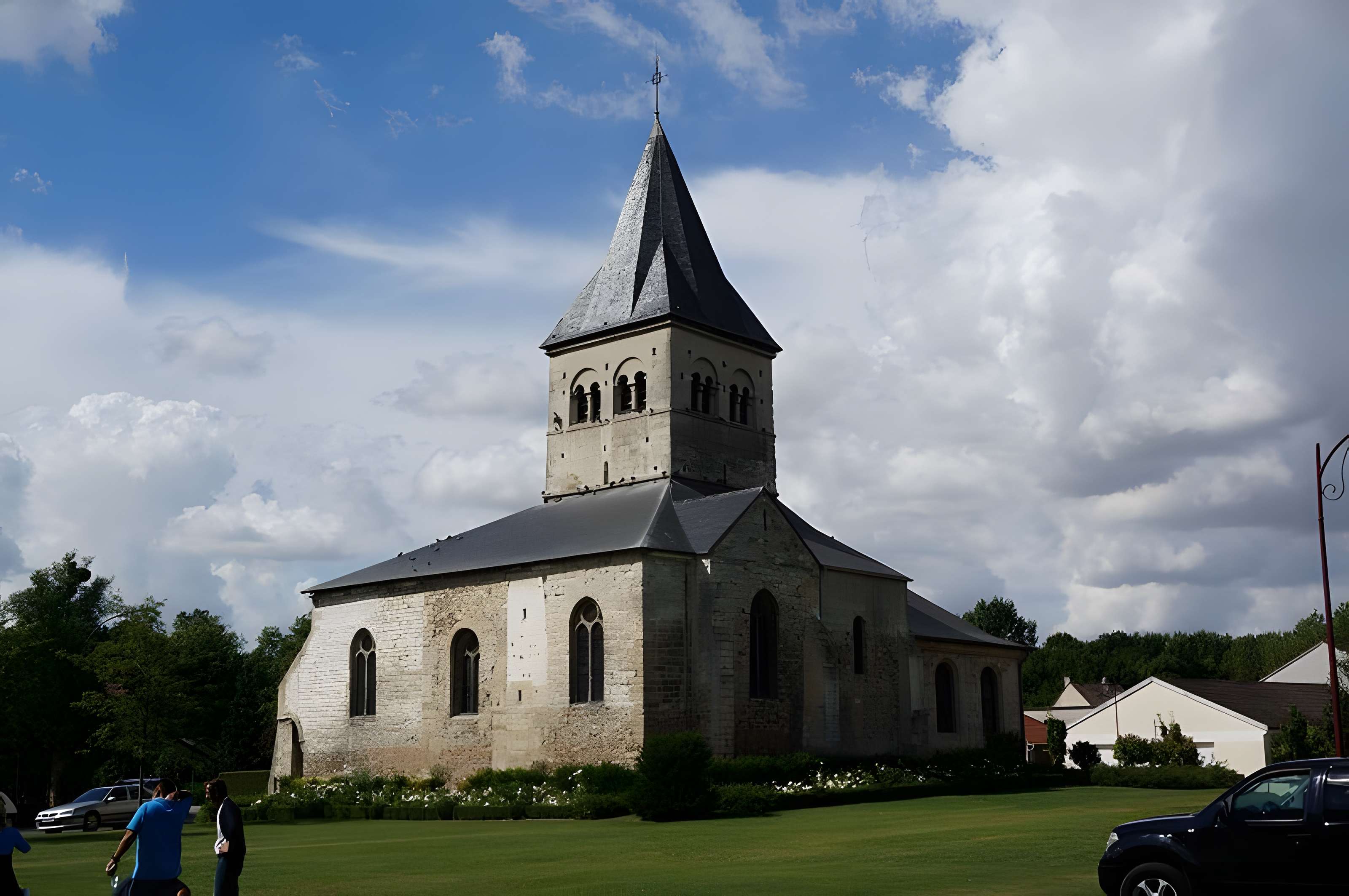Église Saint-Rémy de Bazancourt 