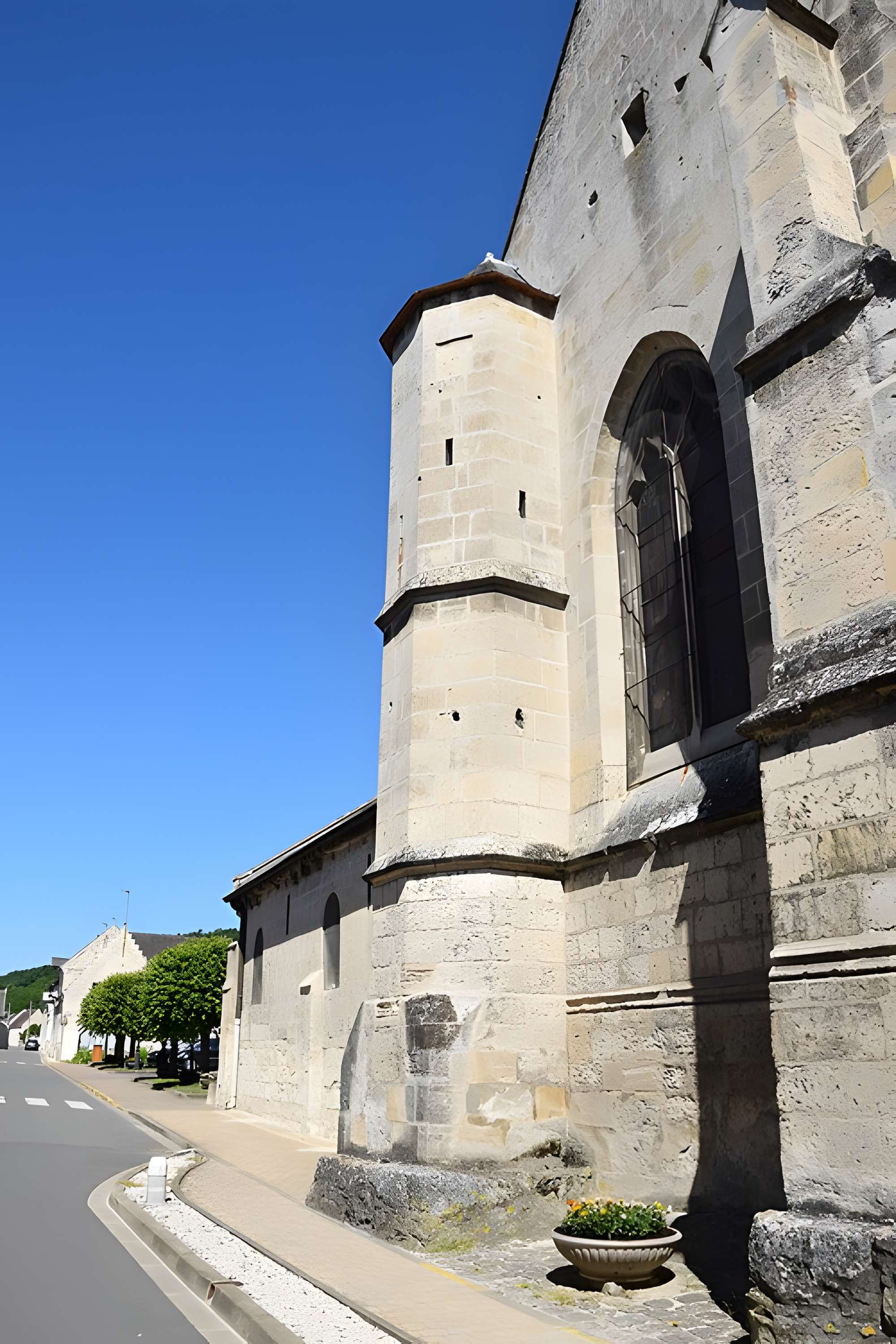 Église Saint-Rémy de Berneuil-sur-Aisne