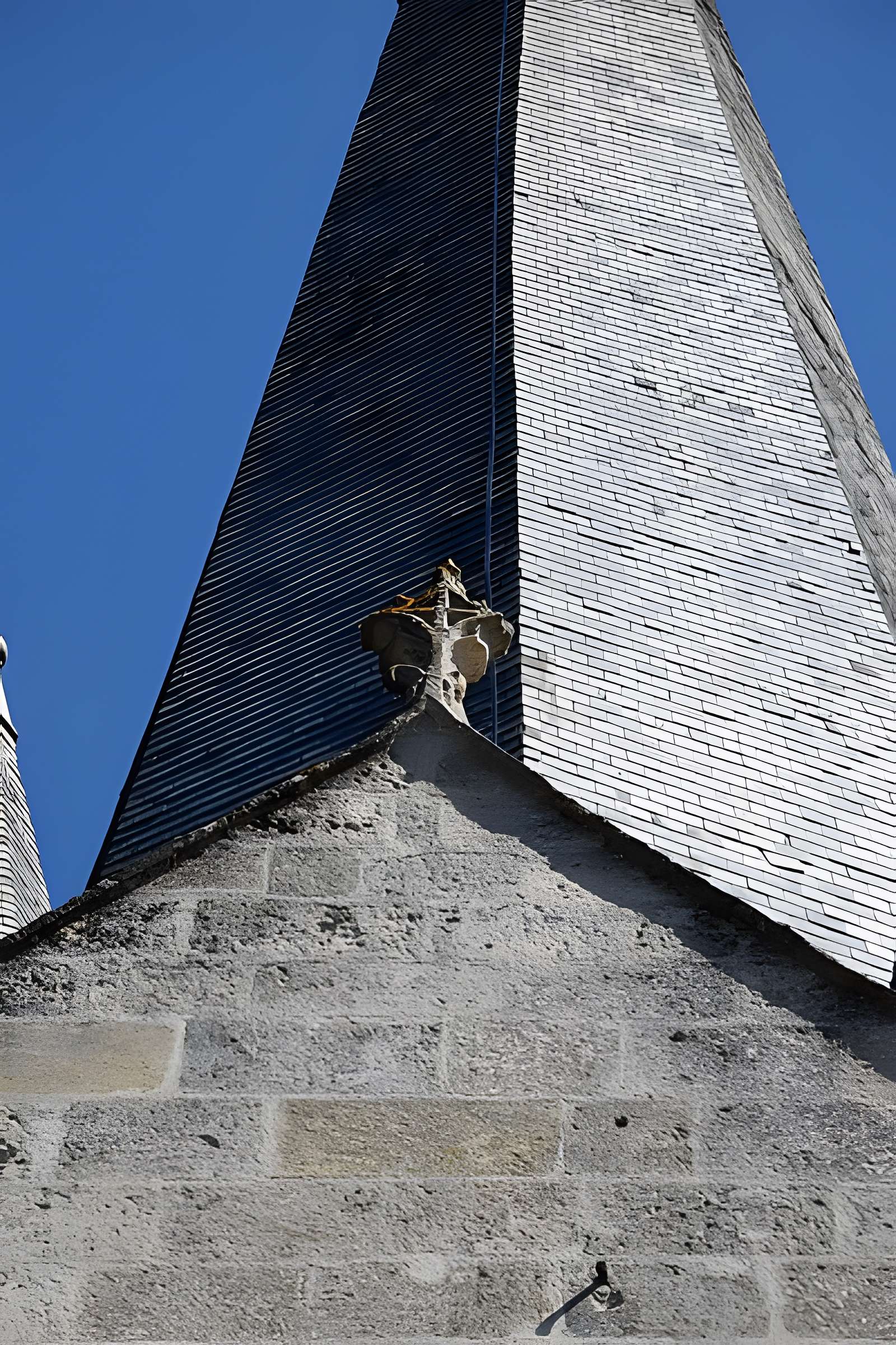 Église Saint-Rémy de Berneuil-sur-Aisne
